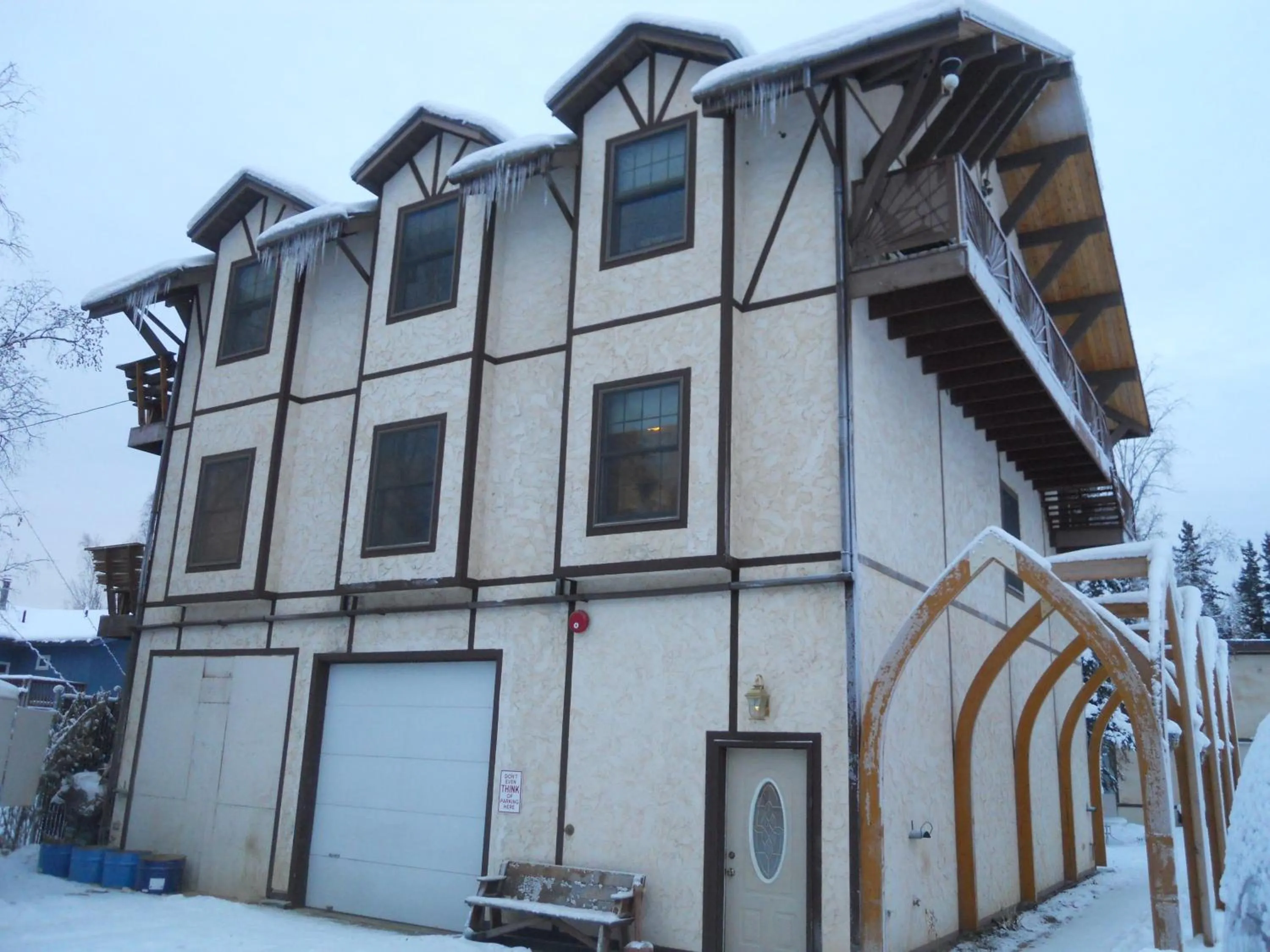 Property building in Abbey Archway Inn
