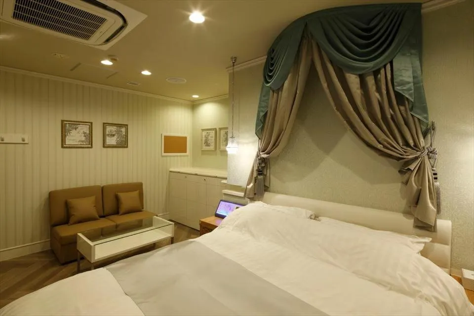 Bed in Hotel Waltz Okazaki (Adult Only)
