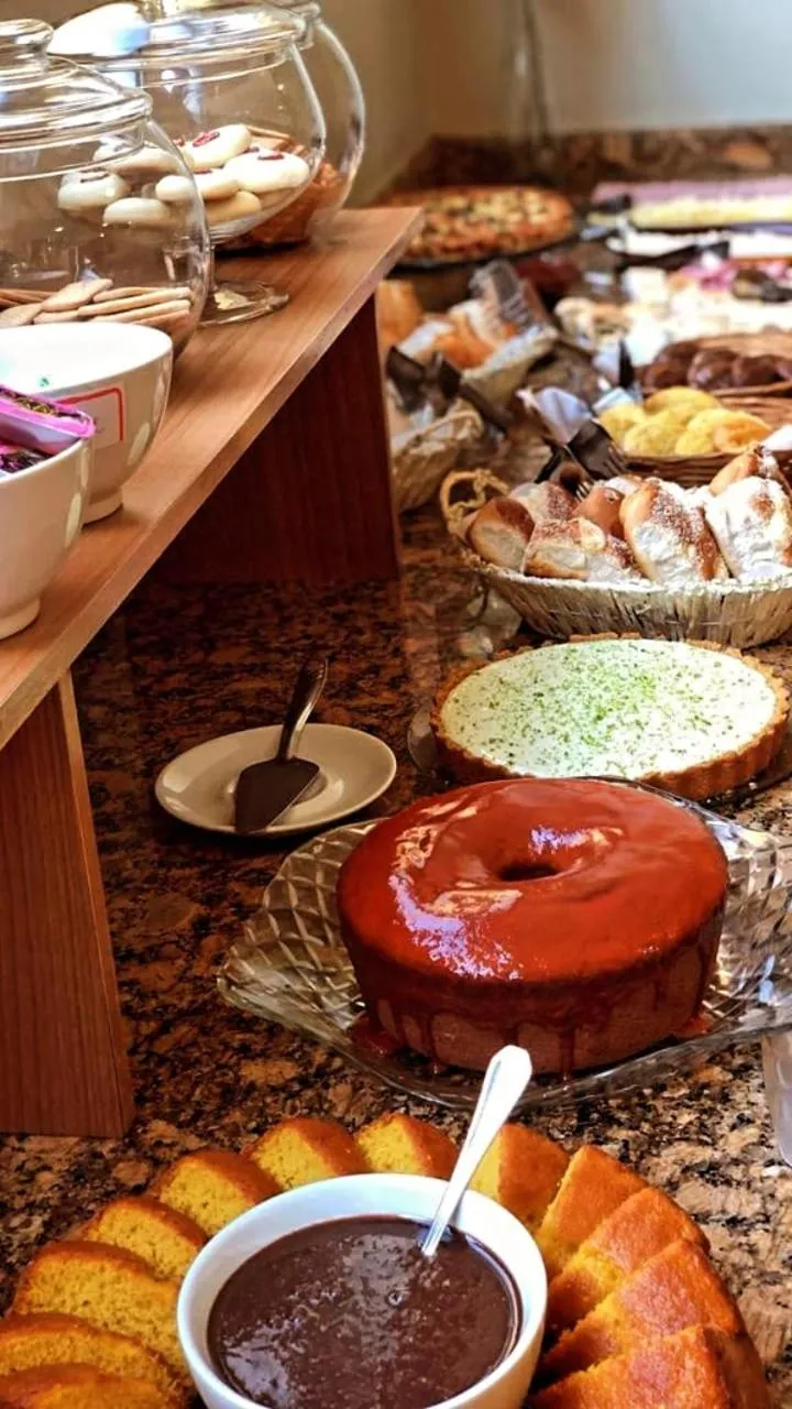 Buffet breakfast in Pousada Condado Brasileiro