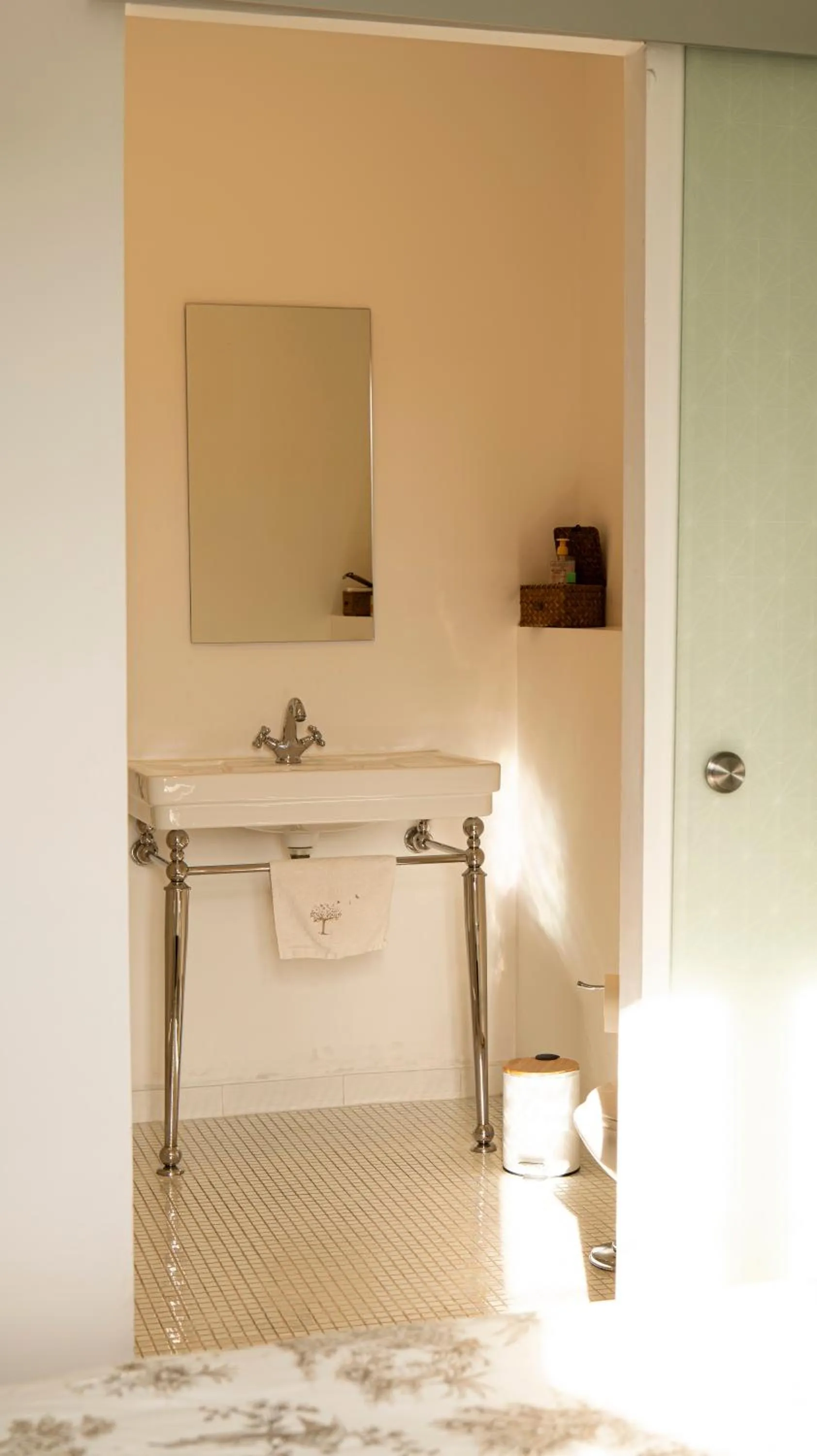 Bathroom in Effets Personnels