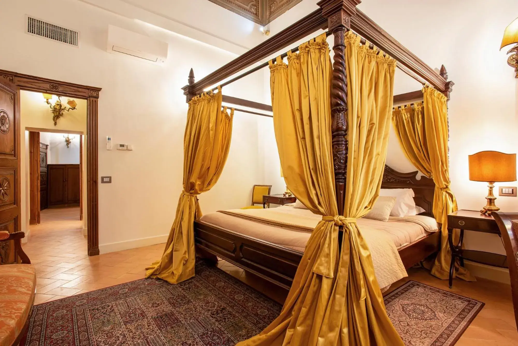 Residenza Sinibaldi - XVII century experience Residenza Sinibaldi - XVII century experience