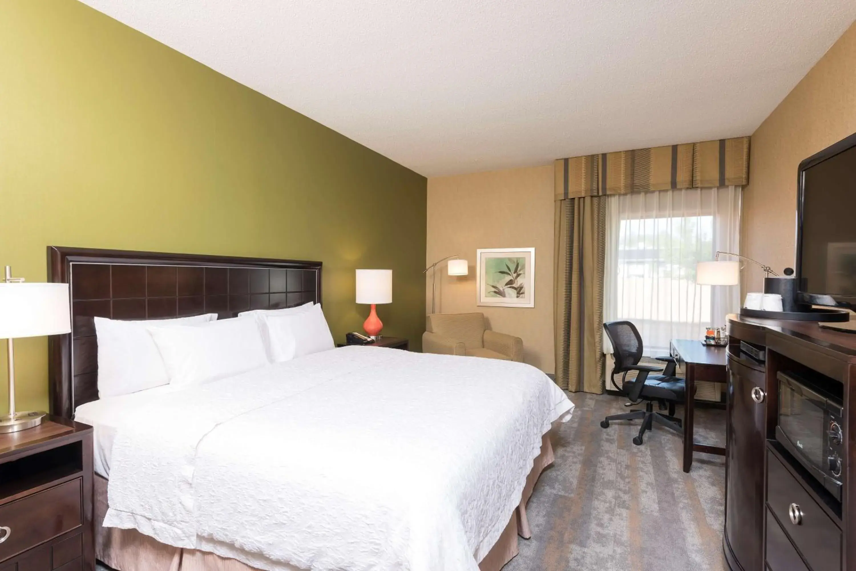 Bedroom, Bed in Hampton Inn Port Huron Bedroom, Bed in Hampton Inn Port Huron
