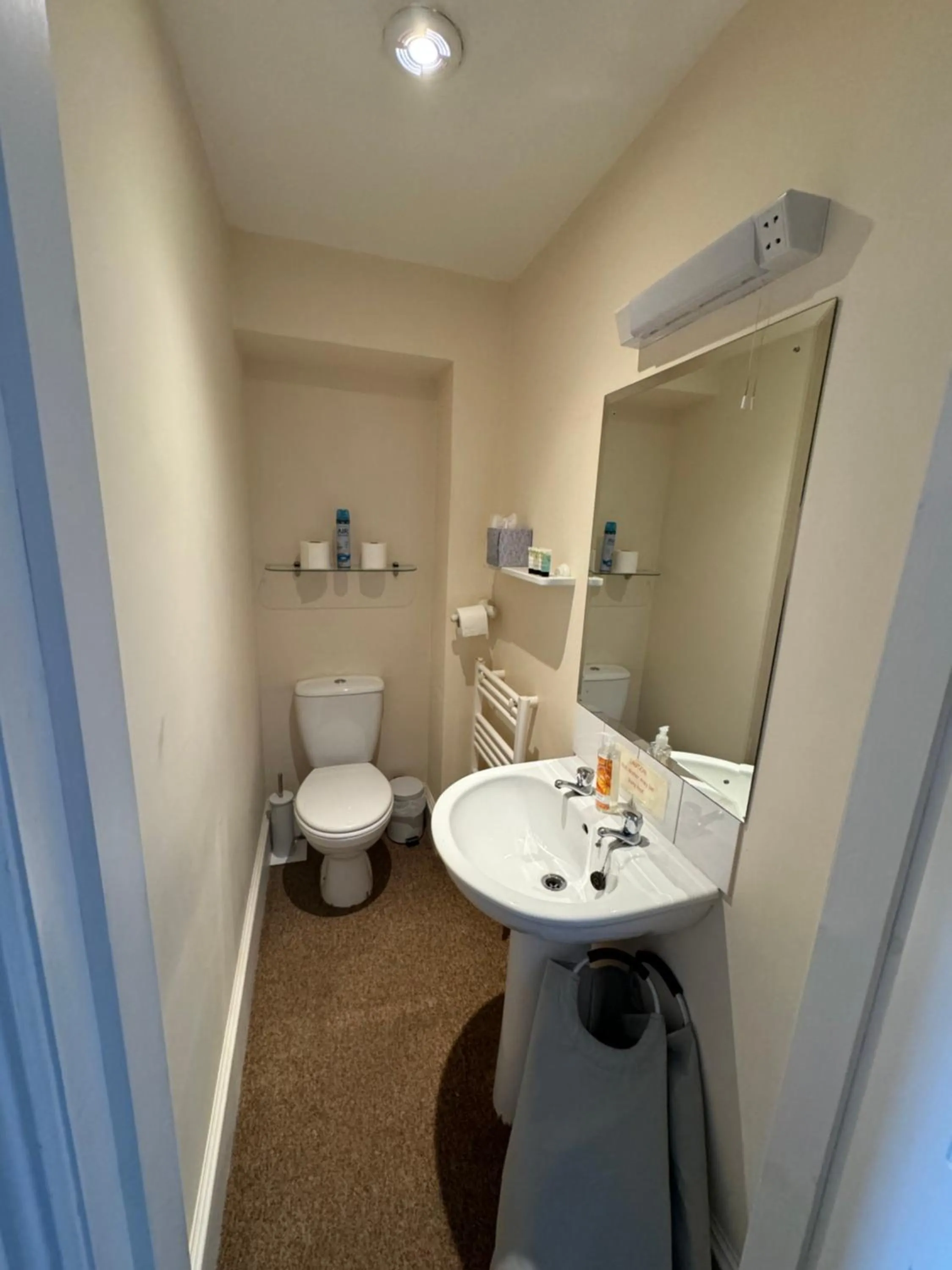 Toilet in St Olaf Golf Hotel