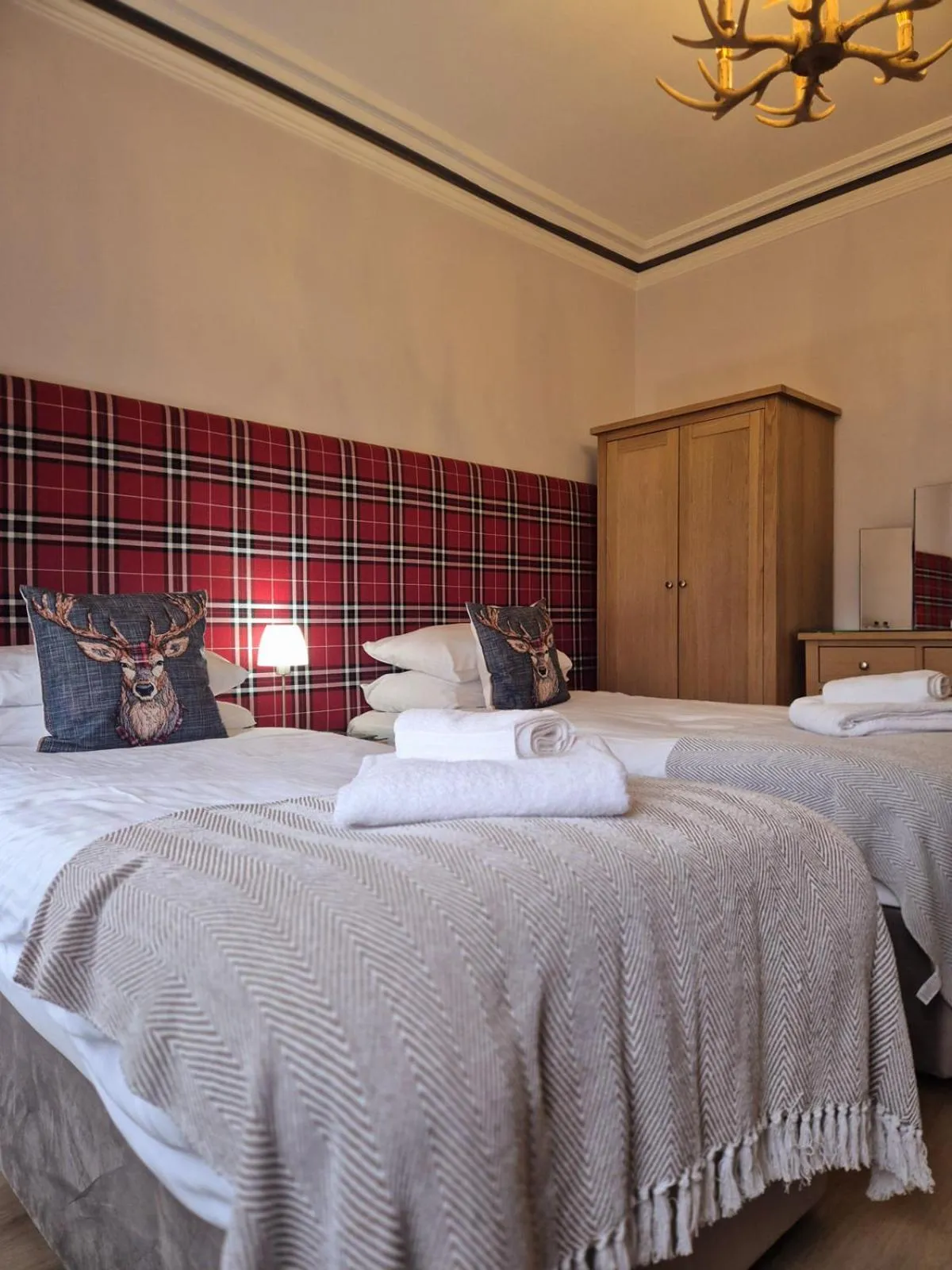 Bed in St Olaf Golf Hotel