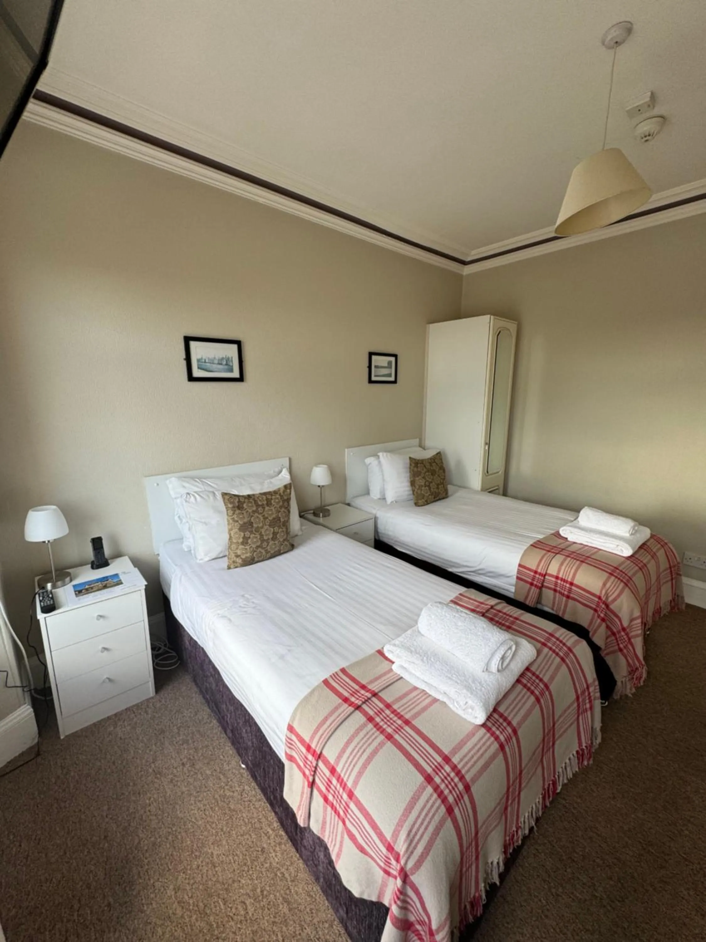 Bed in St Olaf Golf Hotel