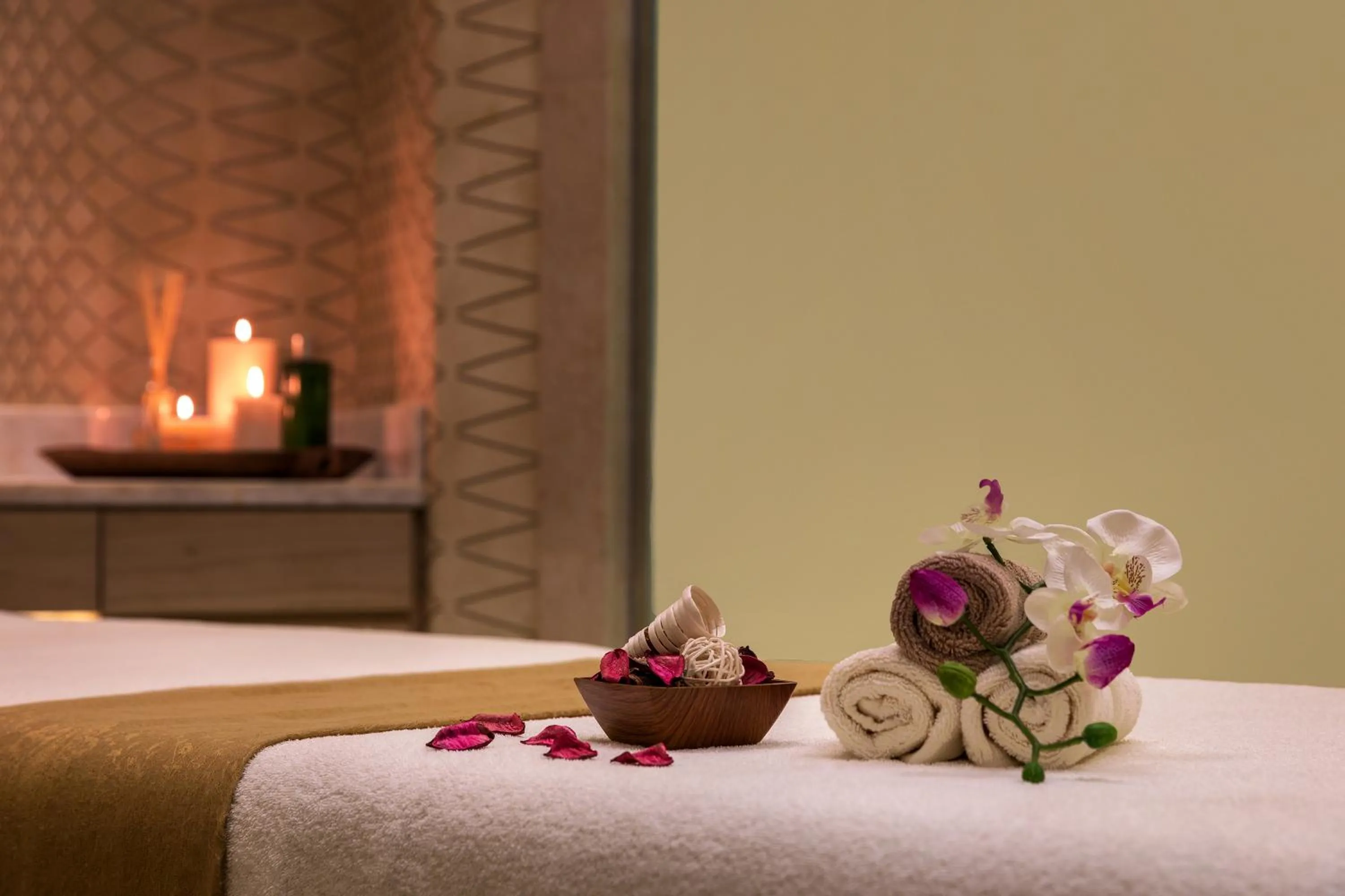 Activities, Bed in Barceló Mussanah Resort, Sultanate of Oman