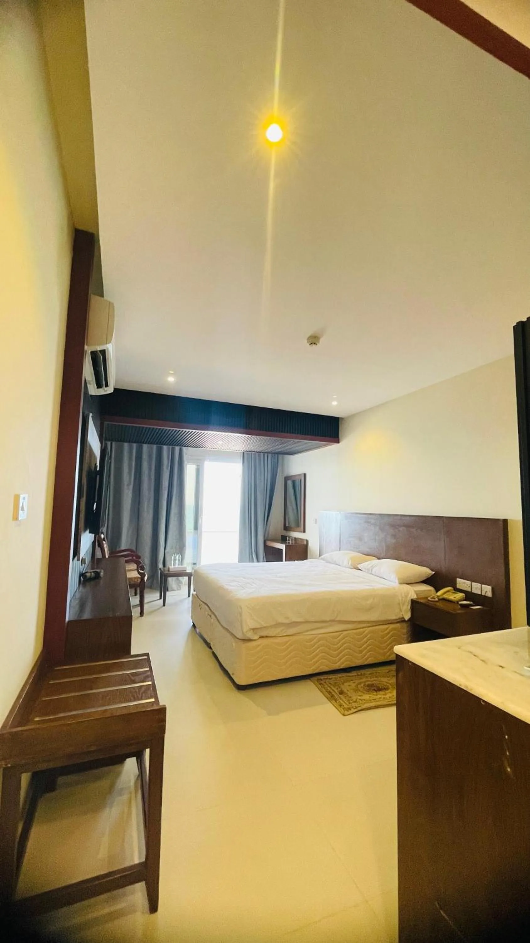 Photo of the whole room, Bed in Resort Sur Beach Holiday