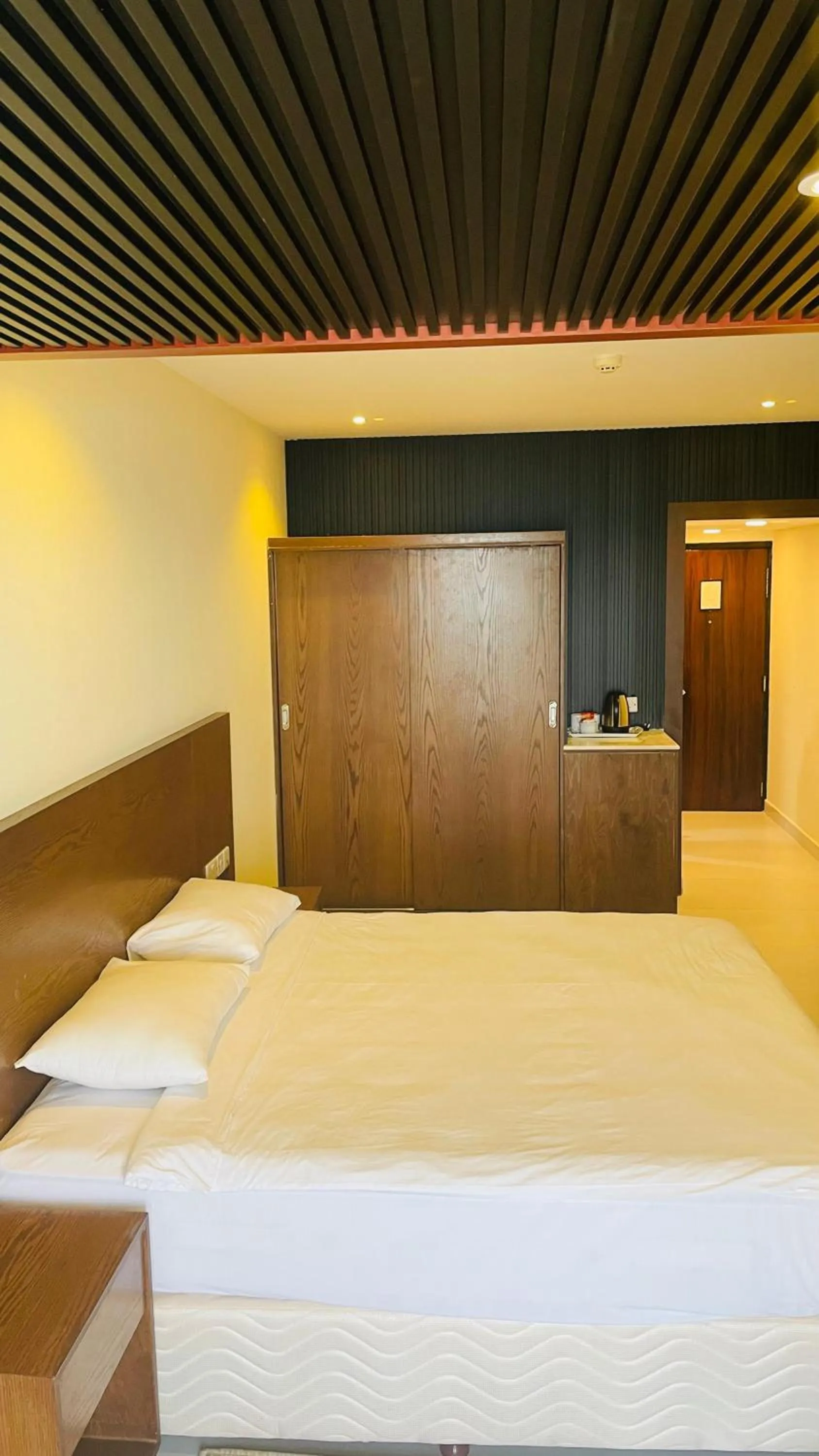 Bed in Resort Sur Beach Holiday