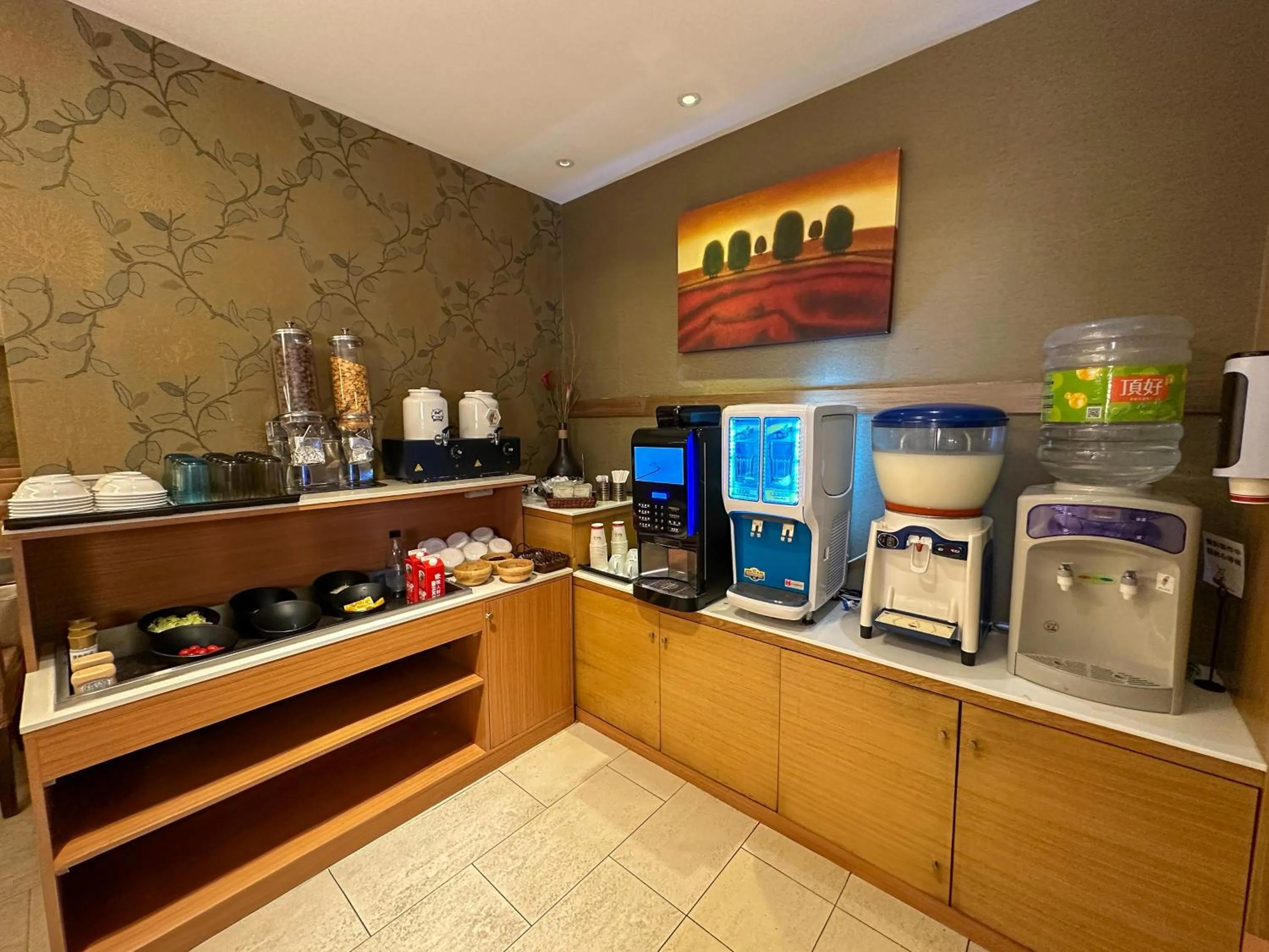 Restaurant/places to eat in Norway Forest Tamsui Motel