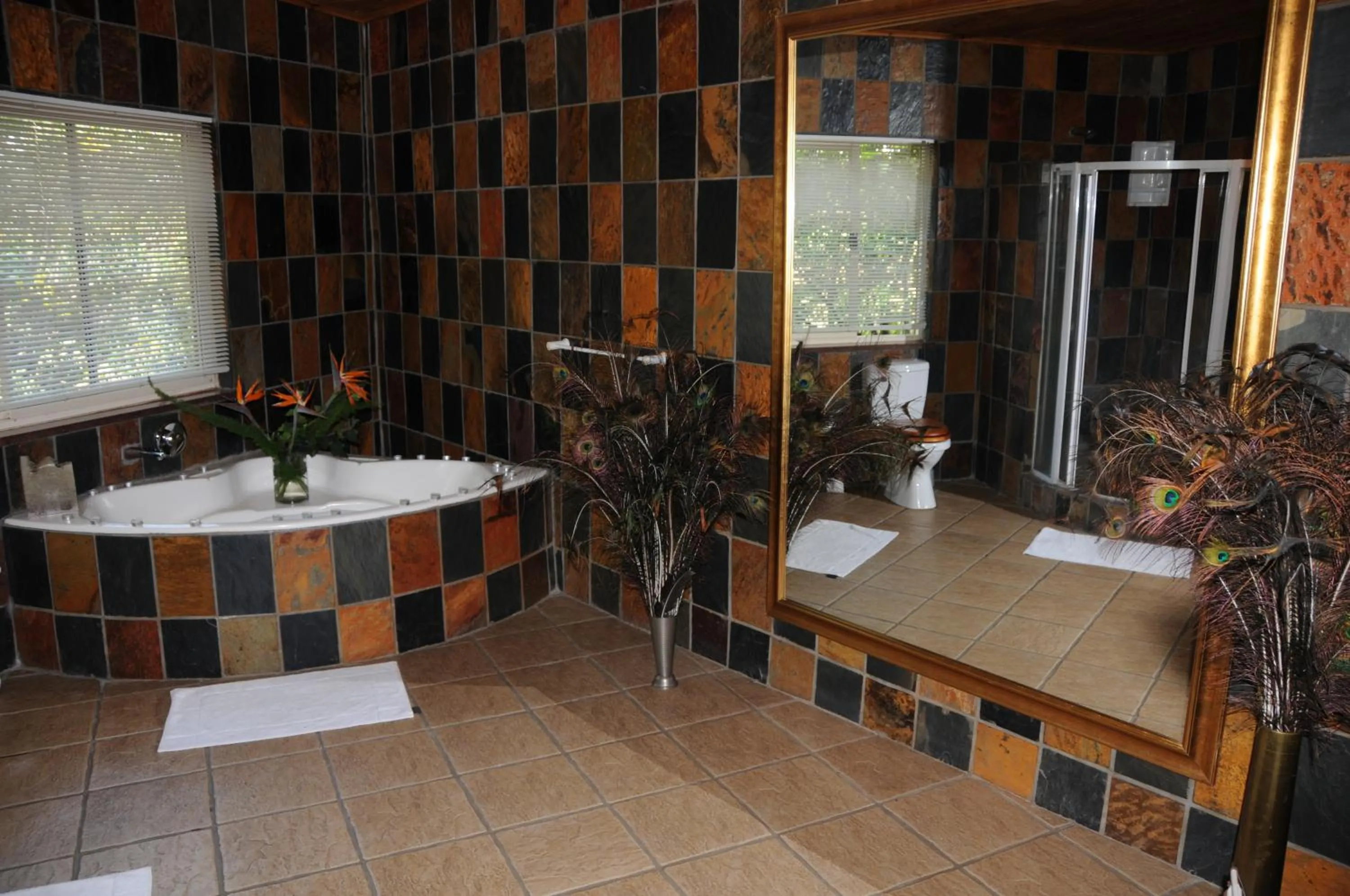 Family Double Room in Crocodile Lodge cc
