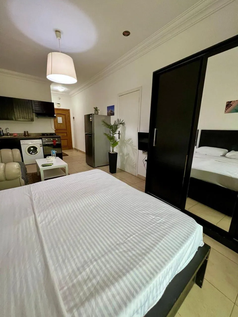 Bed in Lilly Apartments