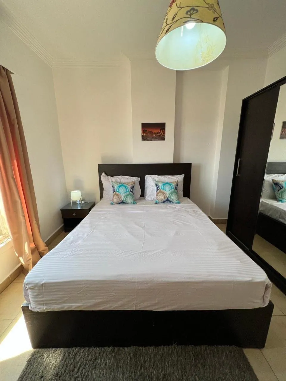 Bed in Lilly Apartments