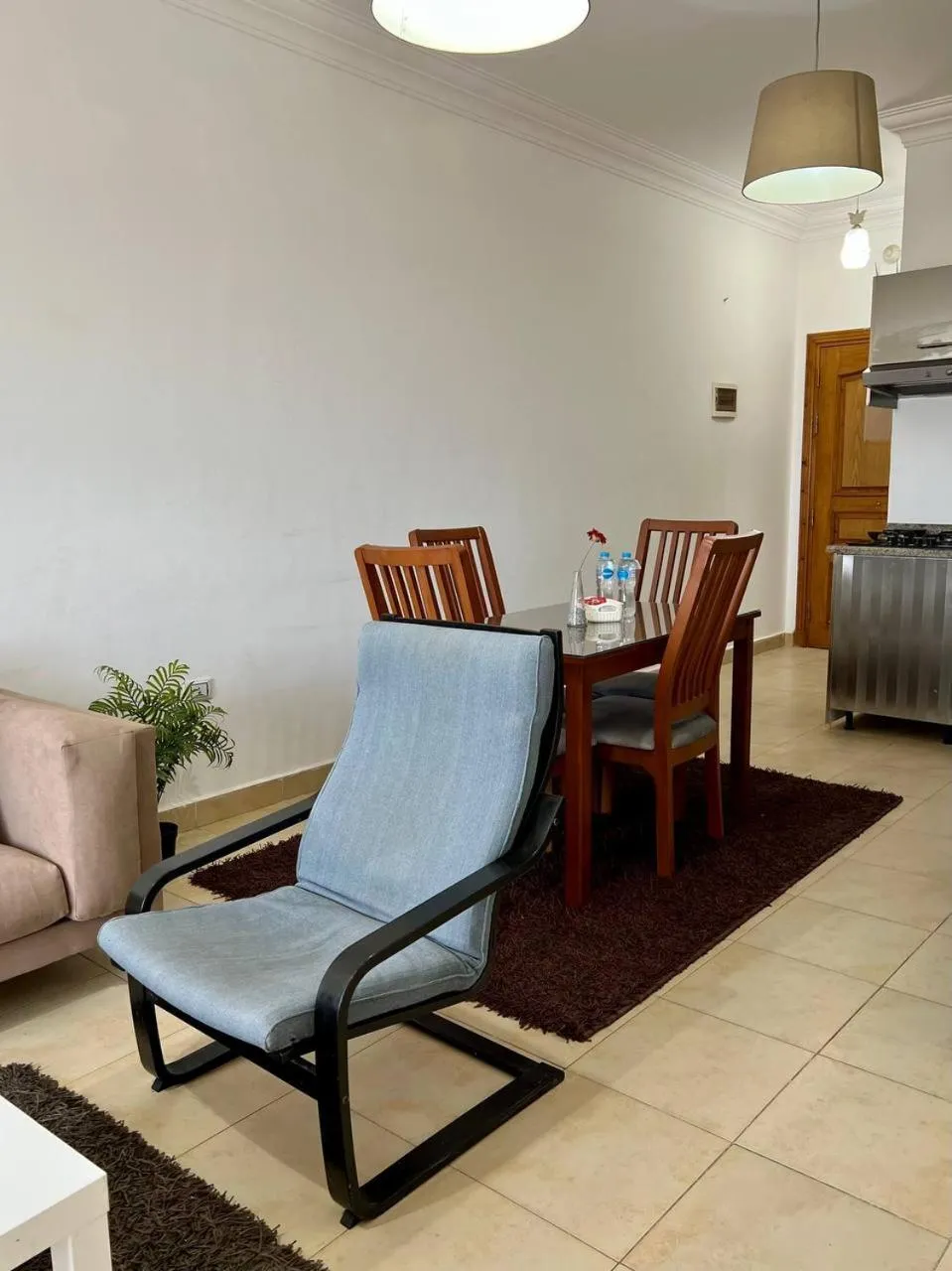 Seating area in Lilly Apartments