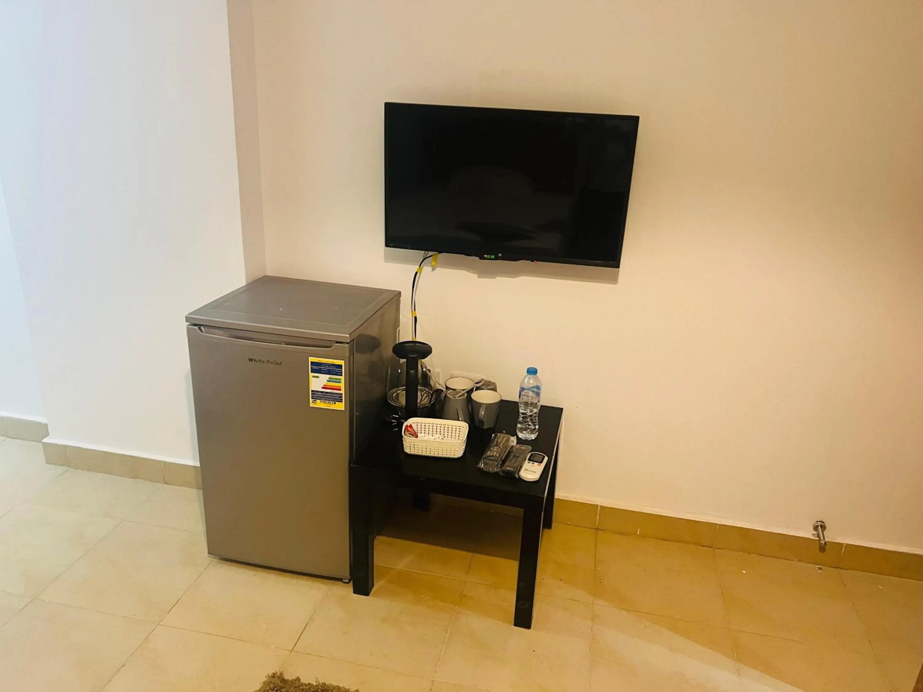 TV and multimedia in Lilly Apartments