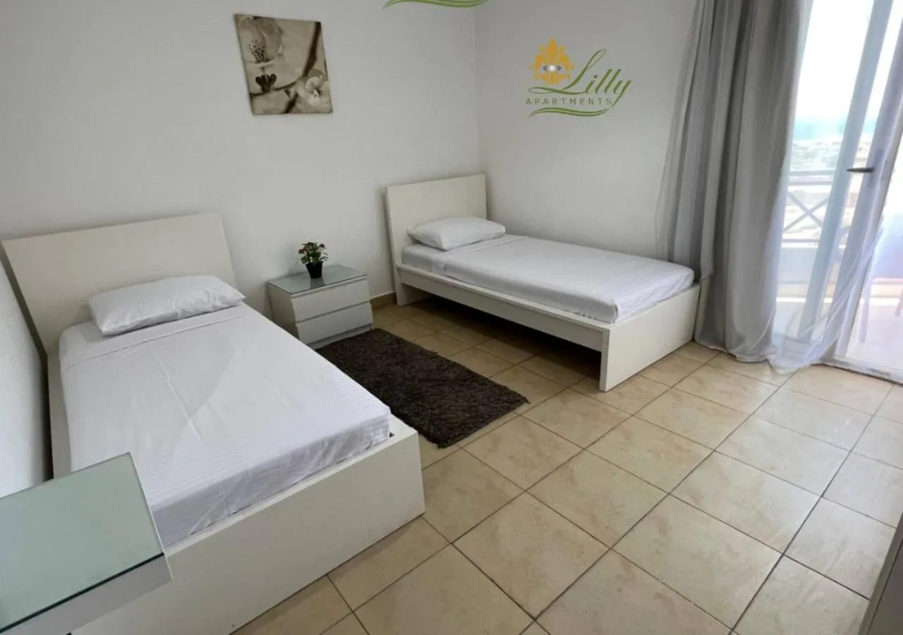 Bed in Lilly Apartments