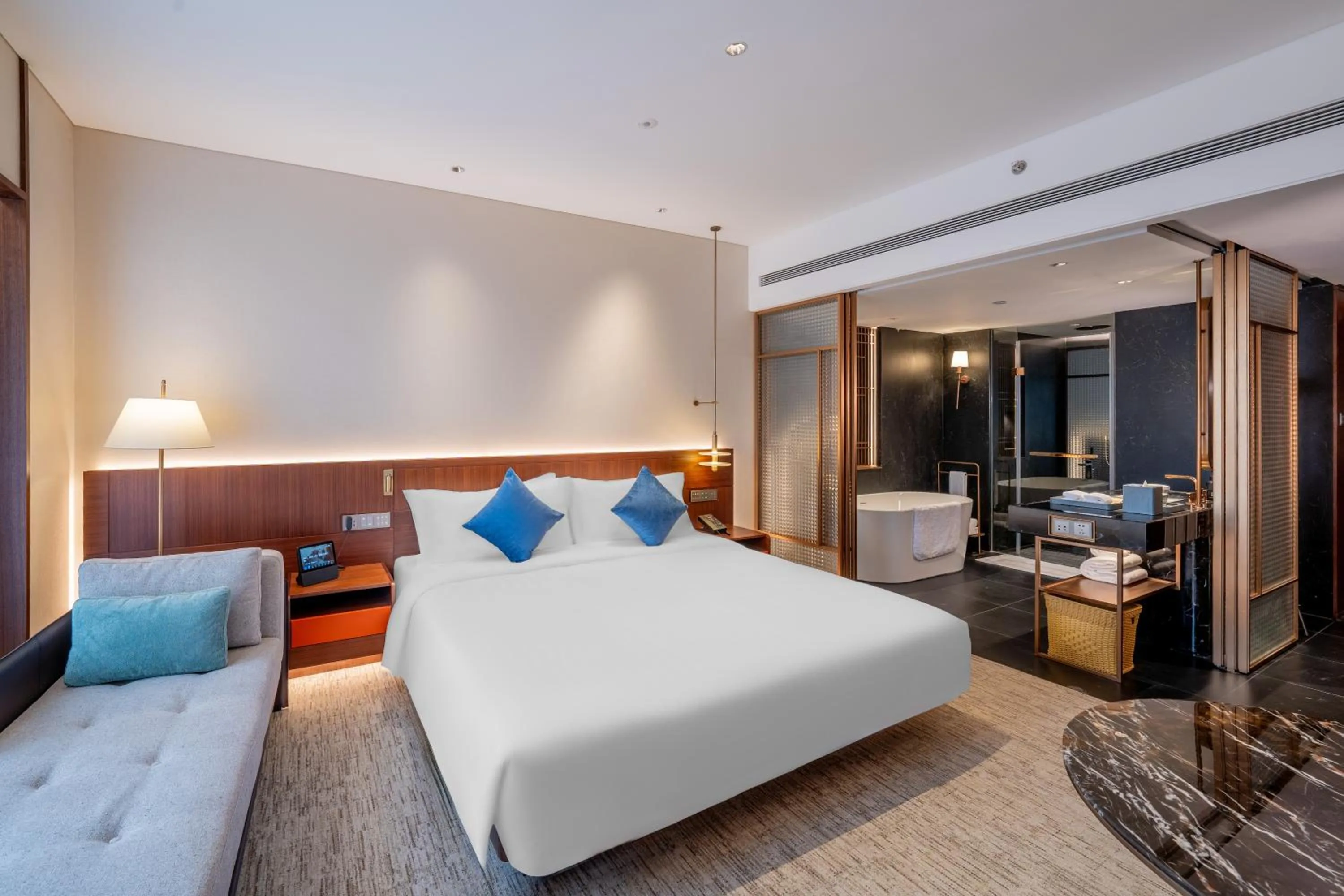 Bed in Wyndham Beijing North