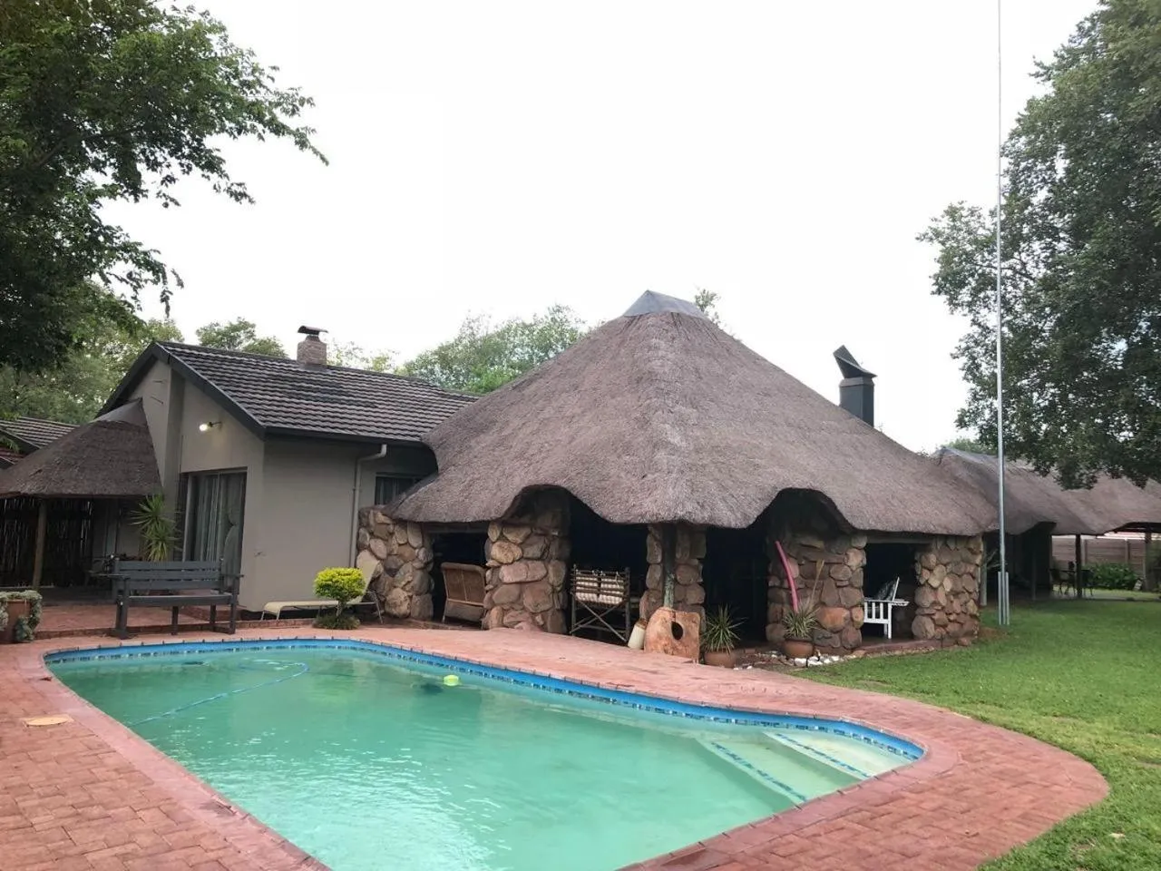 Sanyati Guesthouse