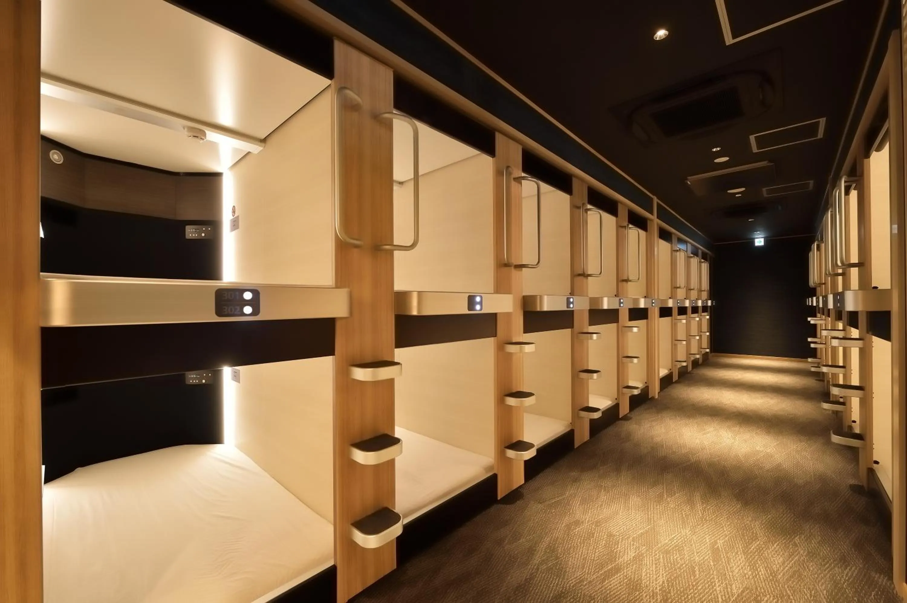 Bedroom in Cabin & Capsule Hotel J-SHIP Osaka Namba