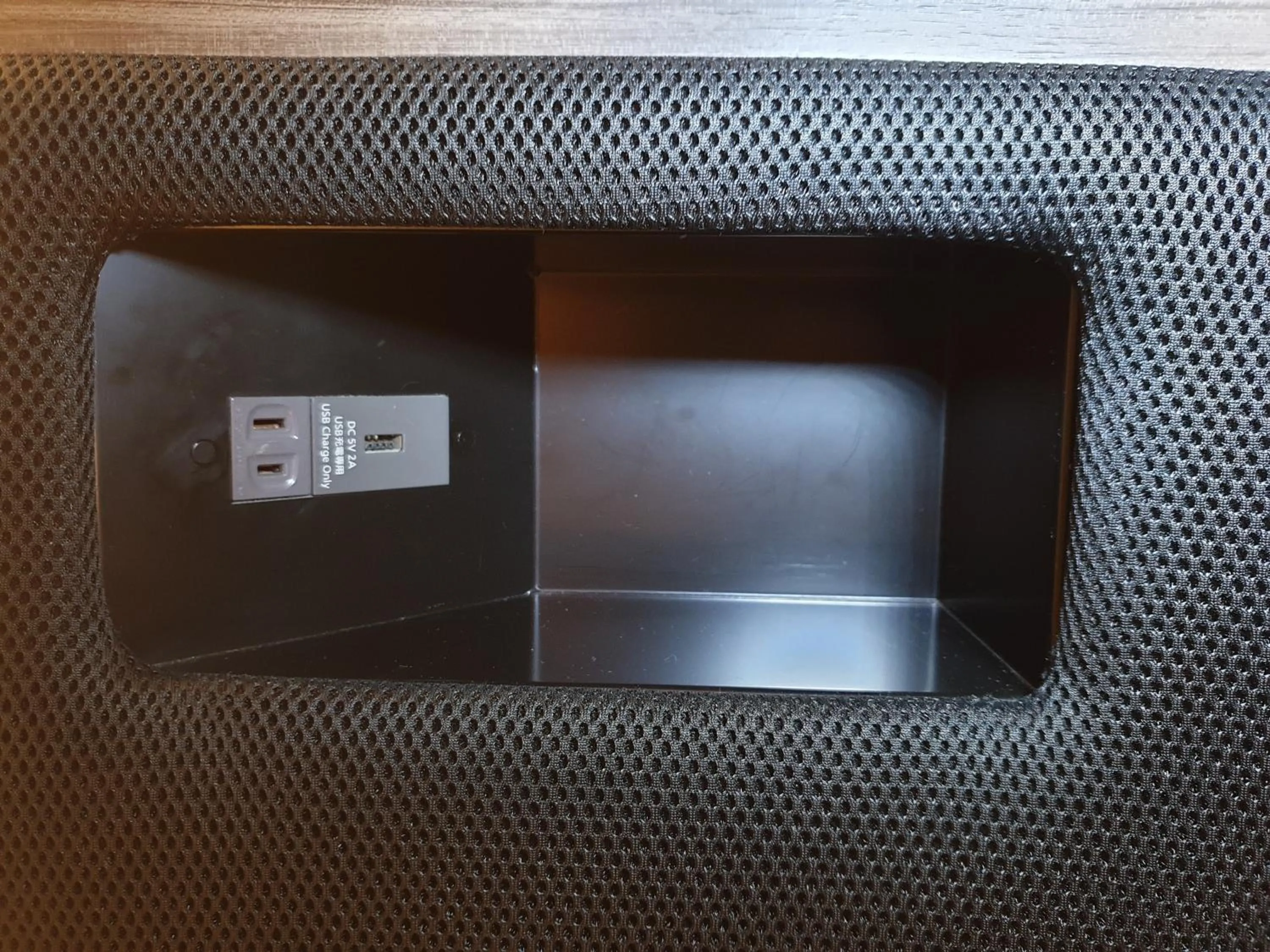 Photo of the whole room in Cabin & Capsule Hotel J-SHIP Osaka Namba