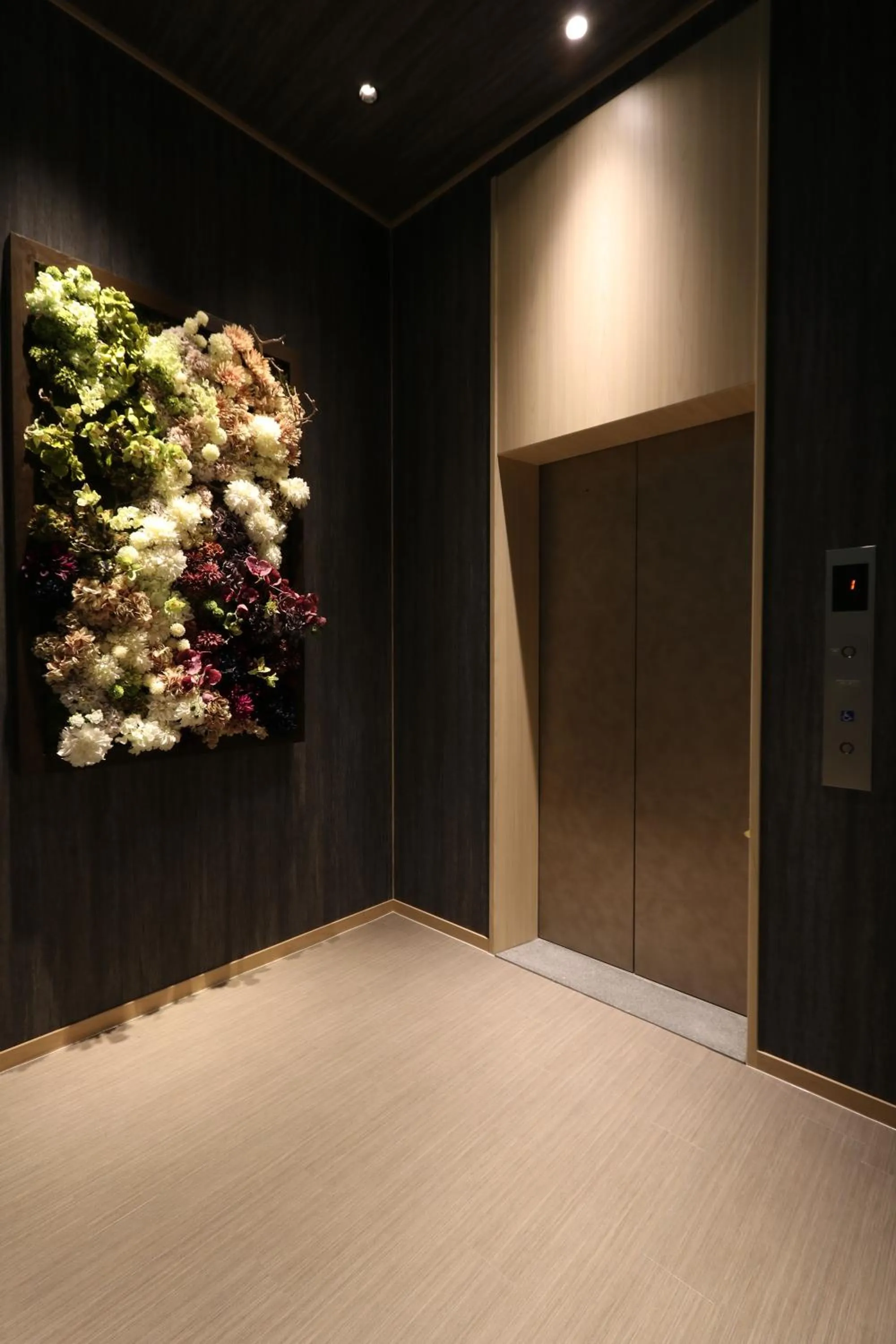 Decorative detail in Cabin & Capsule Hotel J-SHIP Osaka Namba