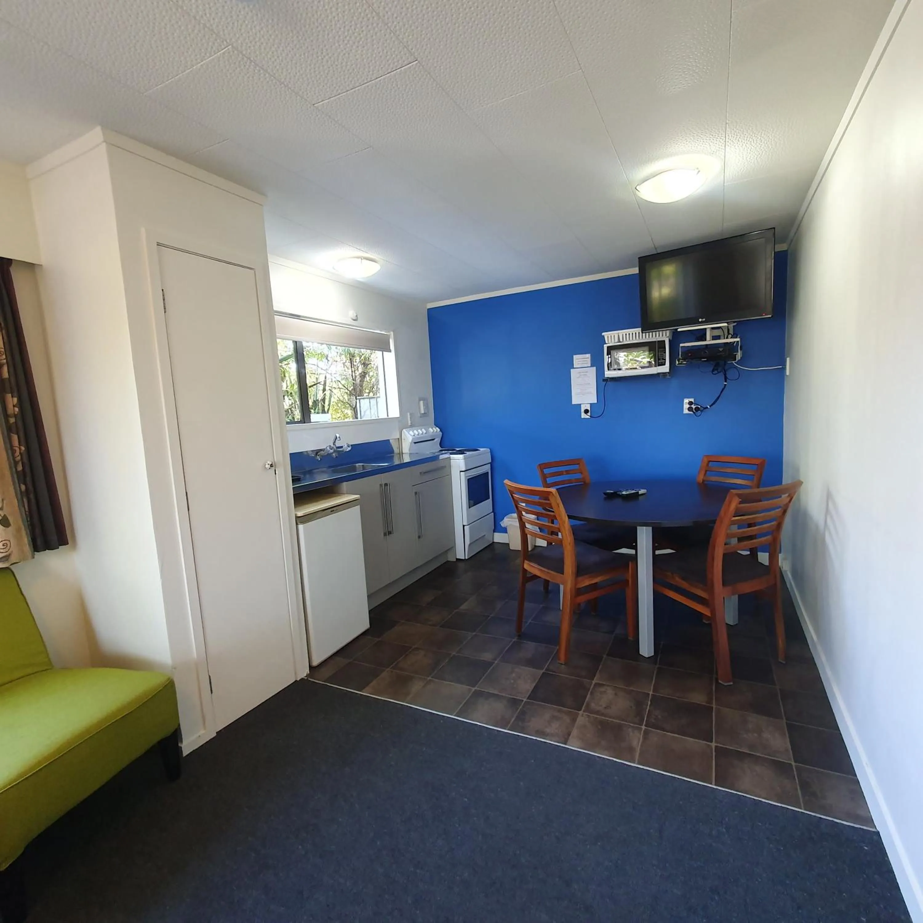 TV and multimedia in Ohakune Court Motel