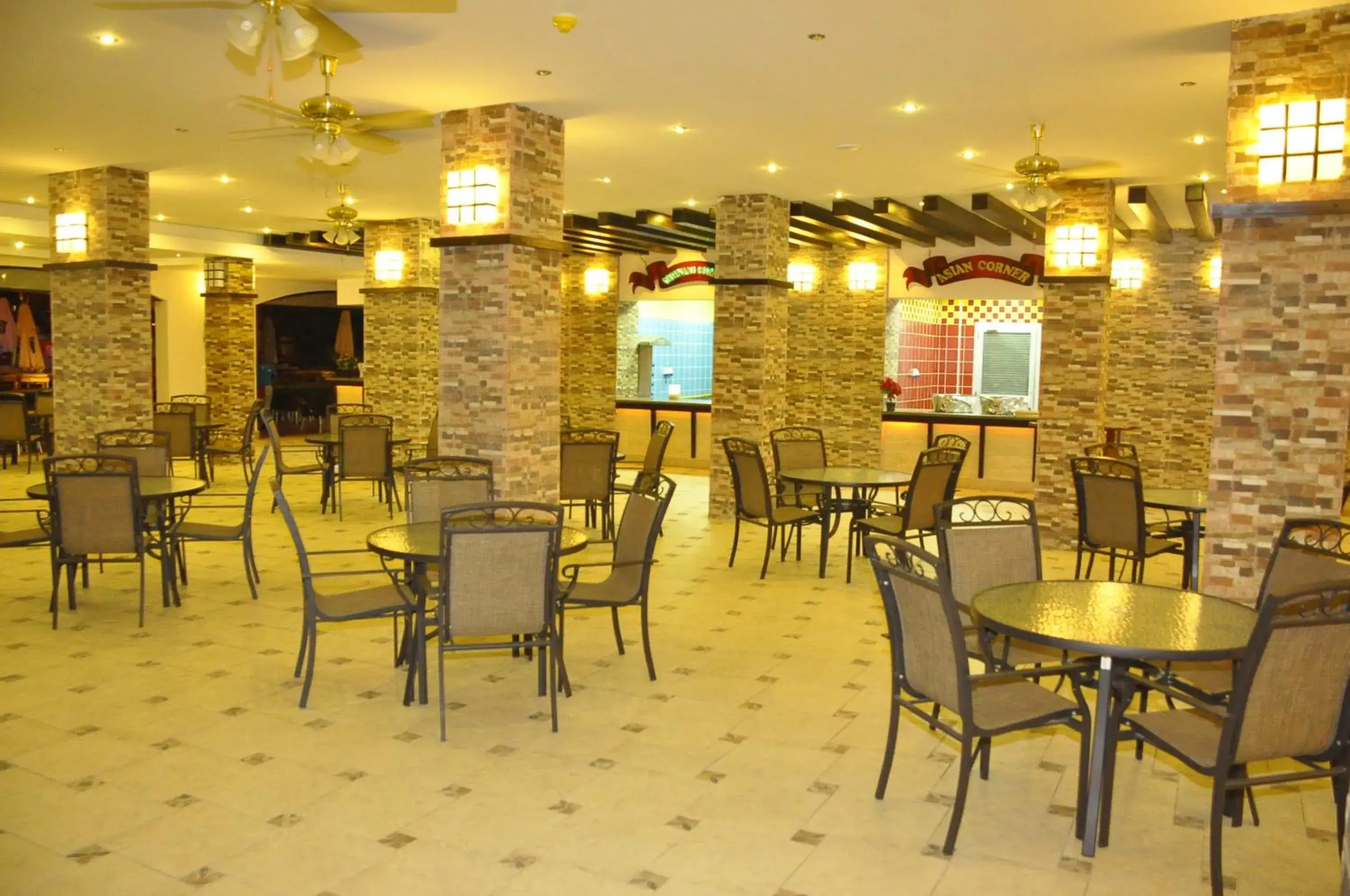 Restaurant/places to eat in Rehana Sharm Resort - Aquapark & Spa - Couples and Family Only -Premium Ultra All-Inclusive 24H Restaurant/places to eat in Rehana Sharm Resort - Aquapark & Spa - Couples and Family Only -Premium Ultra All-Inclusive 24H