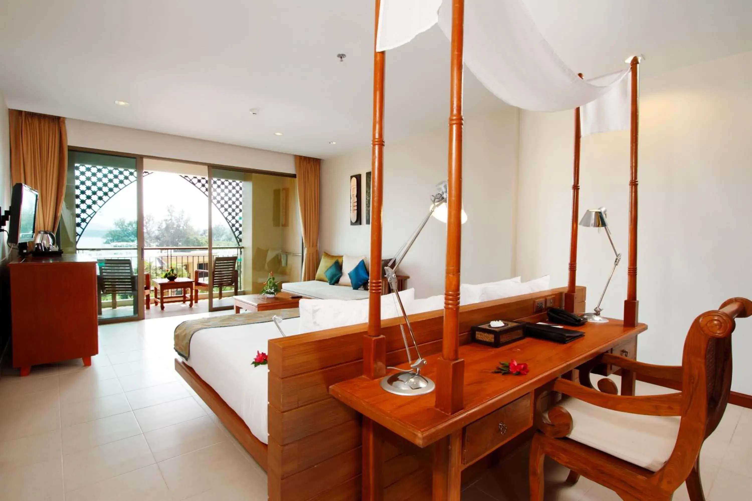 Bed in Rawai Palm Beach Resort - SHA Extra Plus Bed in Rawai Palm Beach Resort - SHA Extra Plus