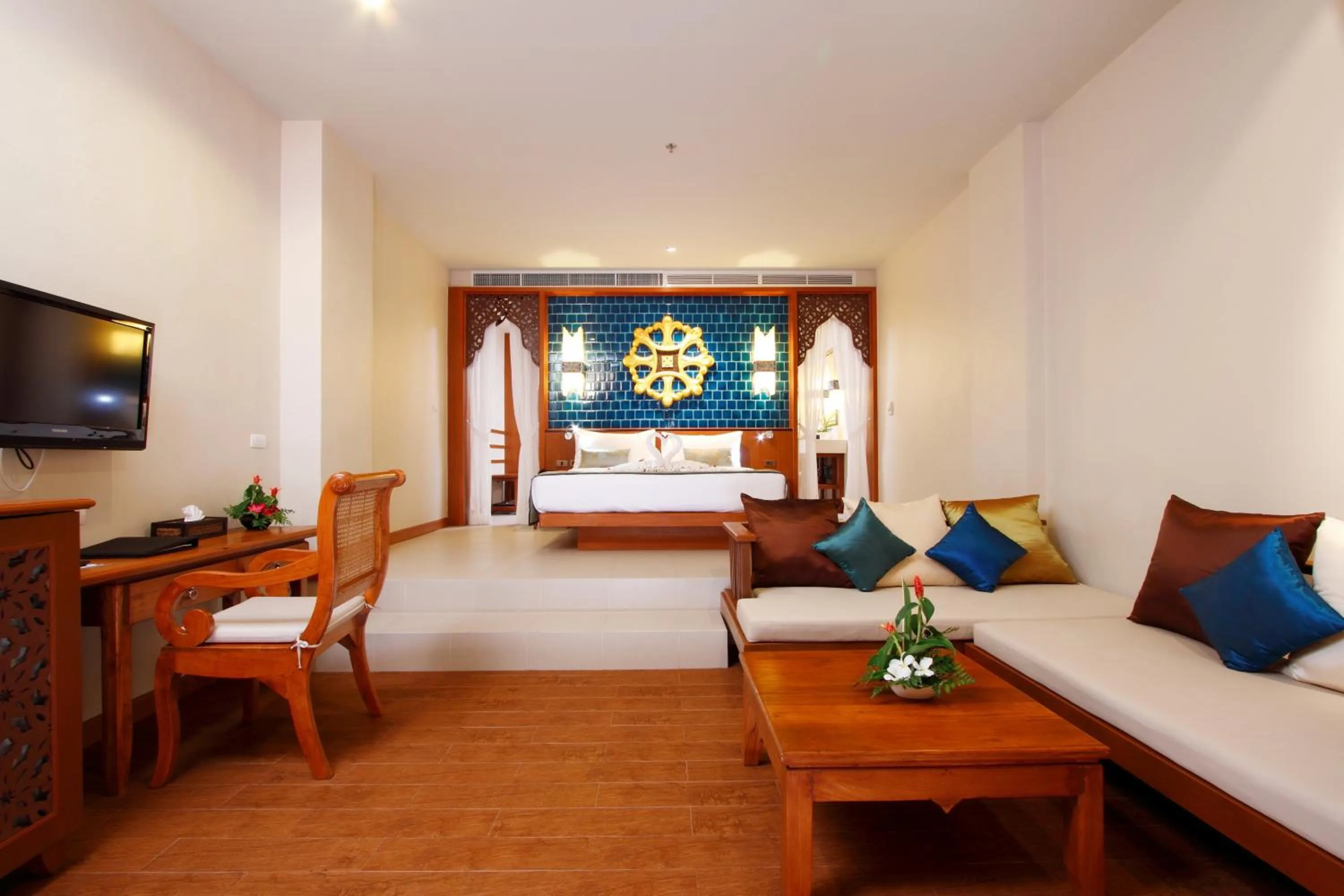 Bed in Rawai Palm Beach Resort - SHA Extra Plus