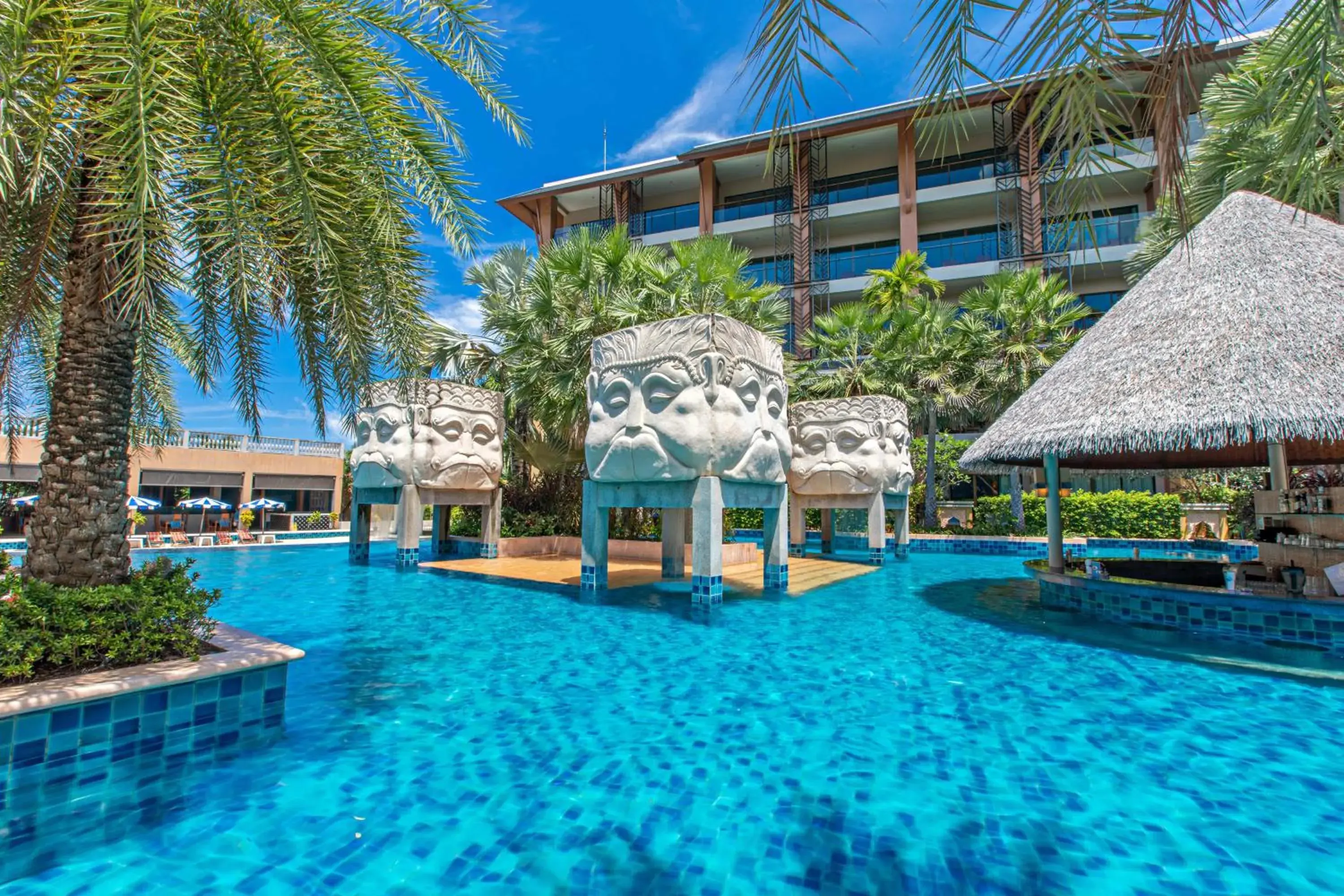 Lounge or bar in Rawai Palm Beach Resort - SHA Extra Plus Lounge or bar in Rawai Palm Beach Resort - SHA Extra Plus