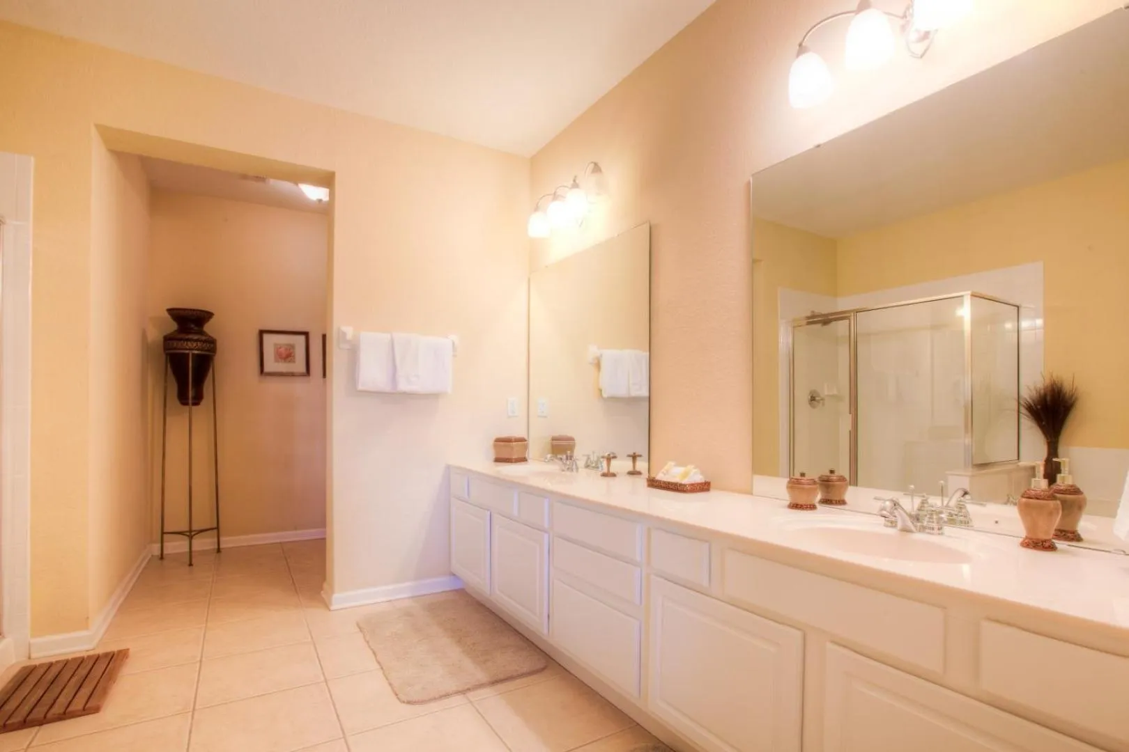 Other in Lovely Third-Floor Vista Cay Resort Condo