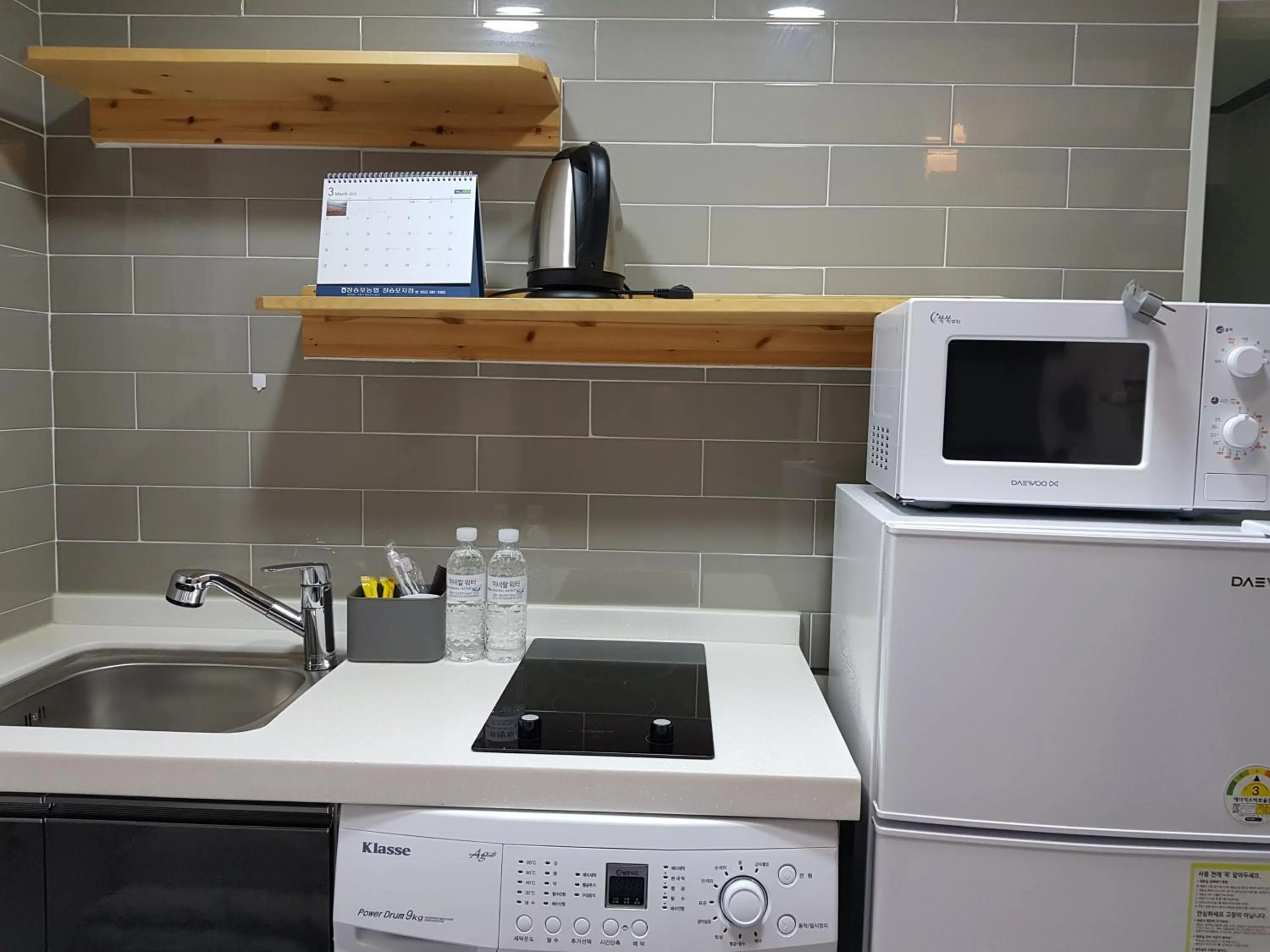 Coffee/tea facilities in Maison de Geoje