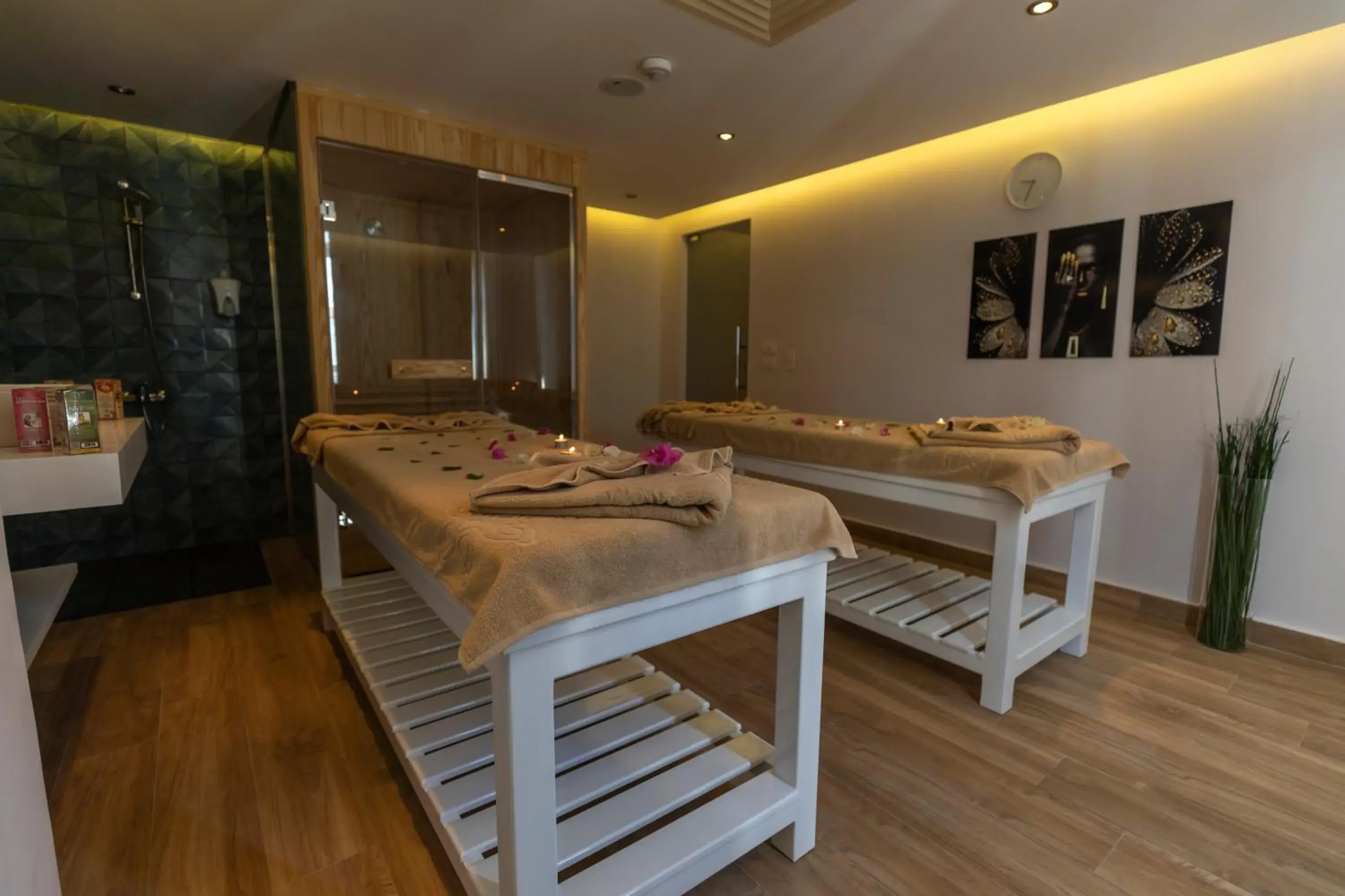Spa and wellness centre/facilities in Sunrise Remal Resort Spa and wellness centre/facilities in Sunrise Remal Resort