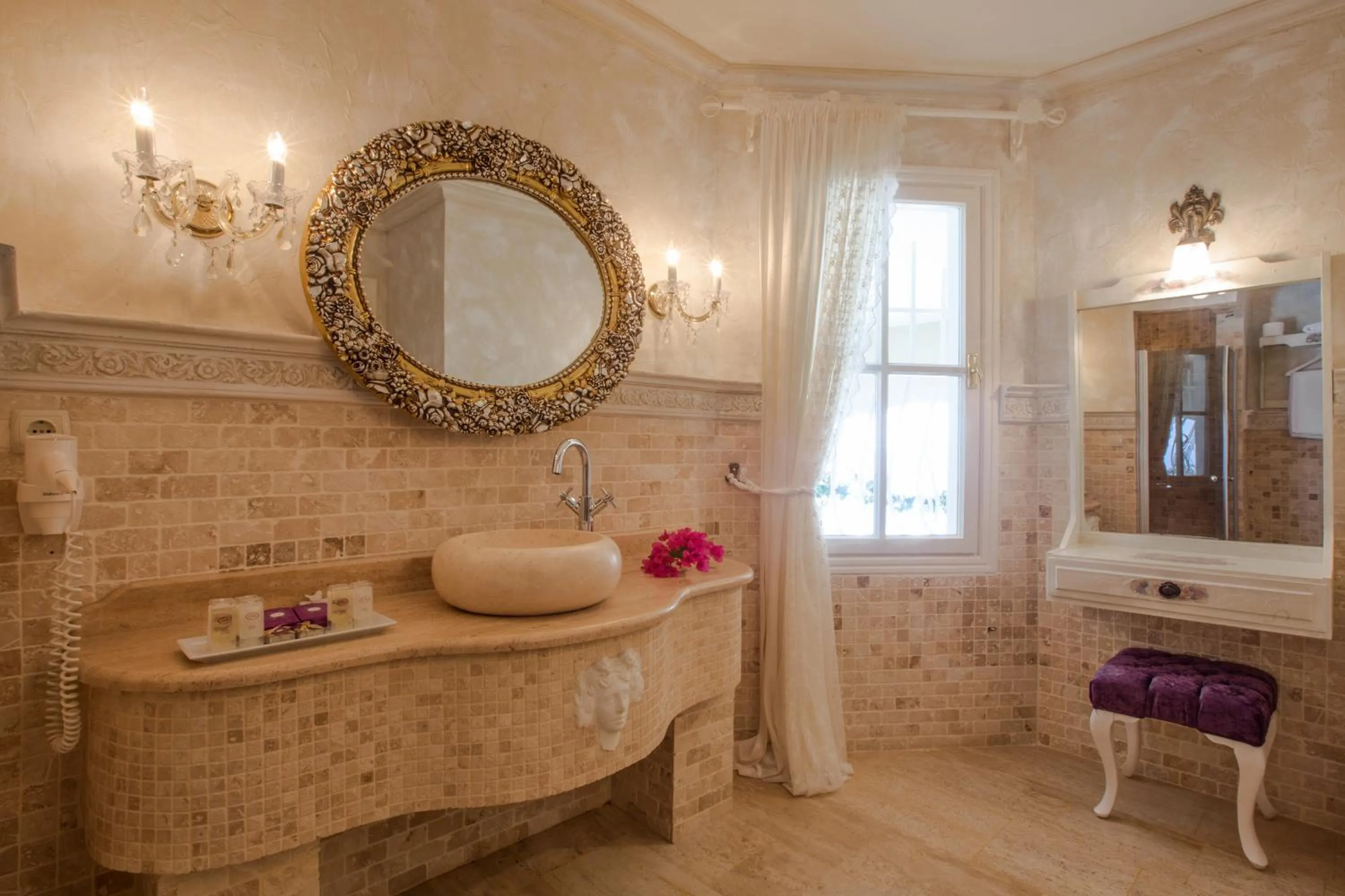 Bathroom in Lukka Exclusive Hotel – Adult Only +12