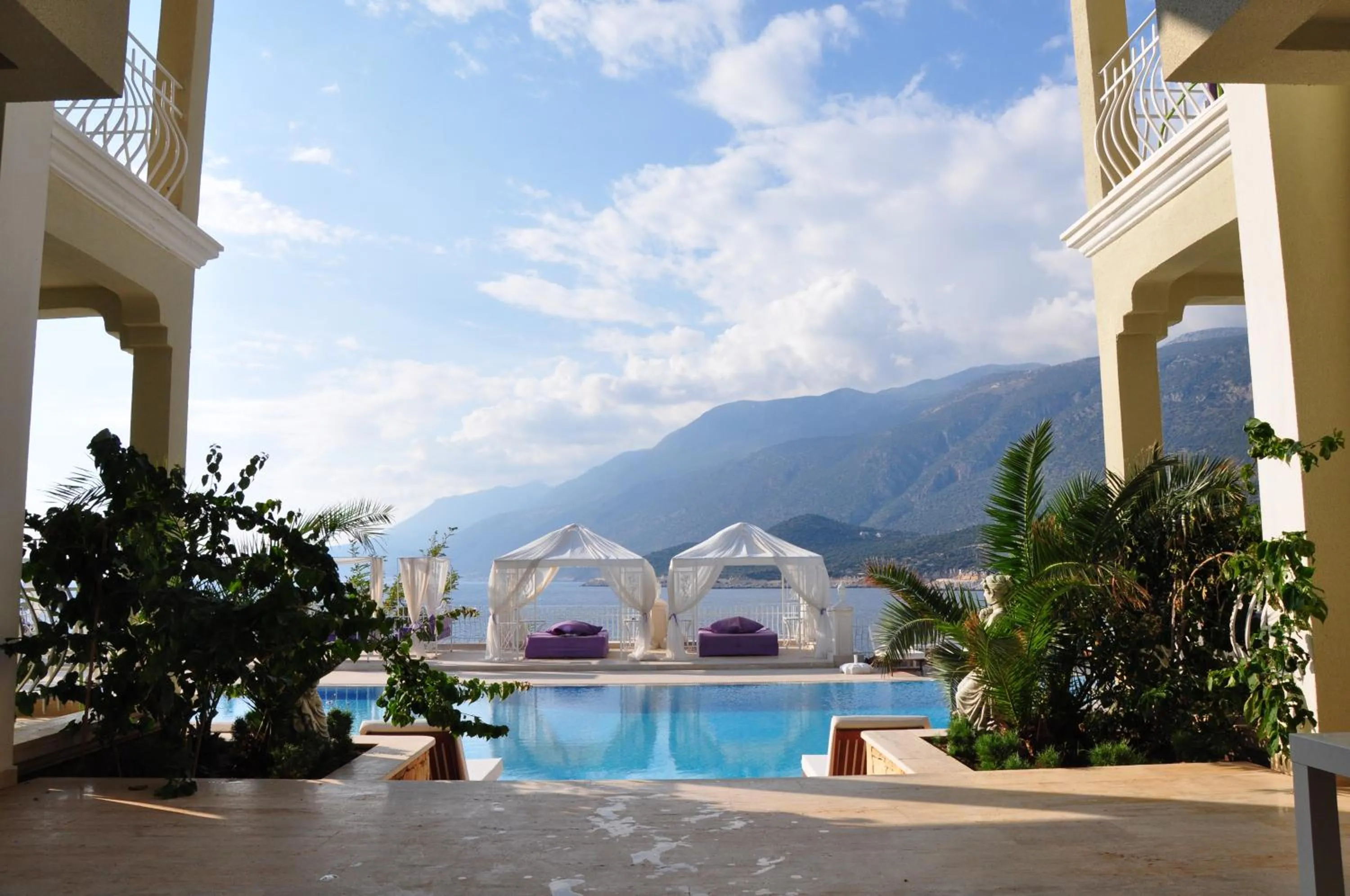 Swimming pool in Lukka Exclusive Hotel – Adult Only +12