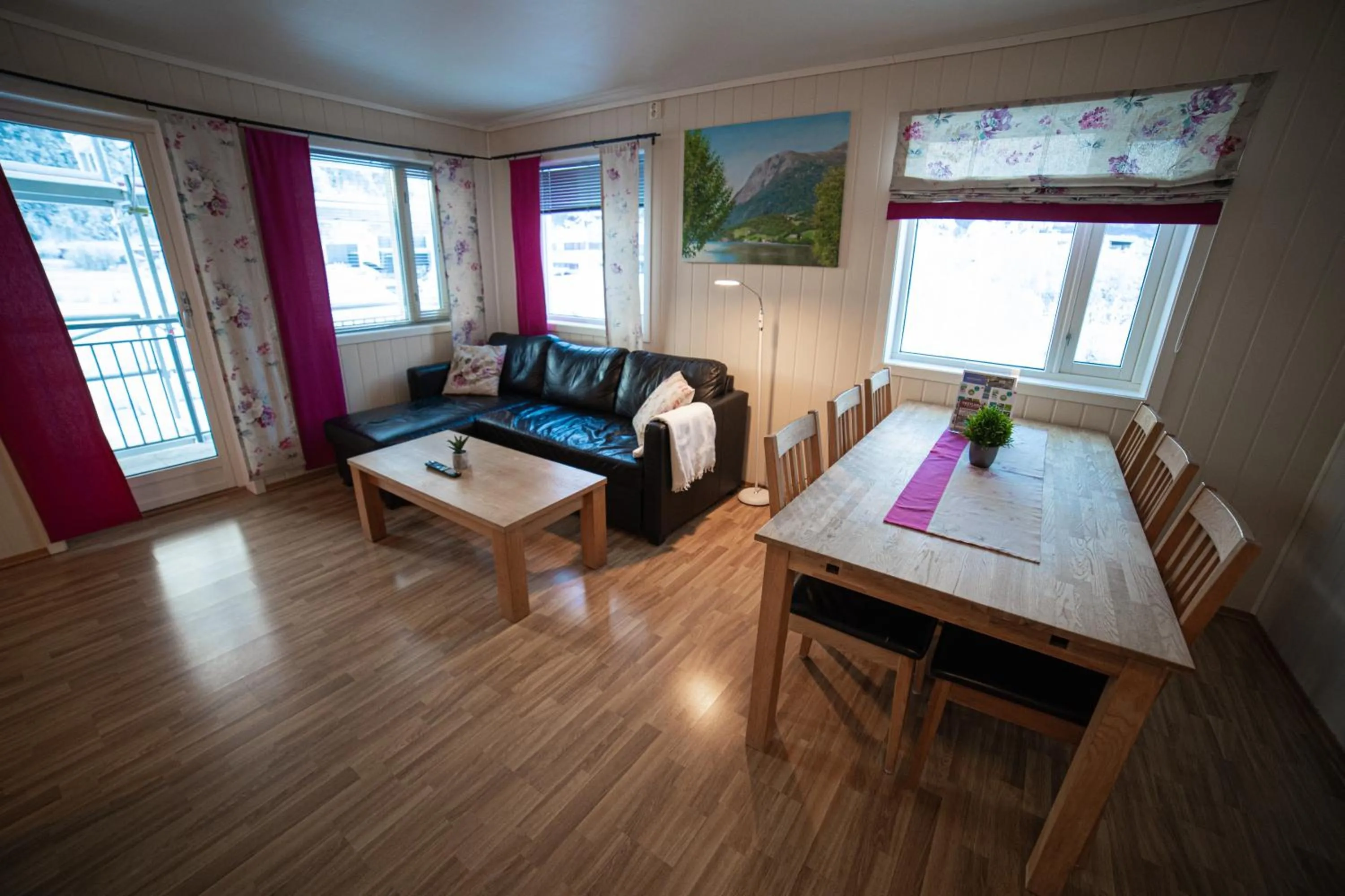Living room in Førde Gjestehus og Camping