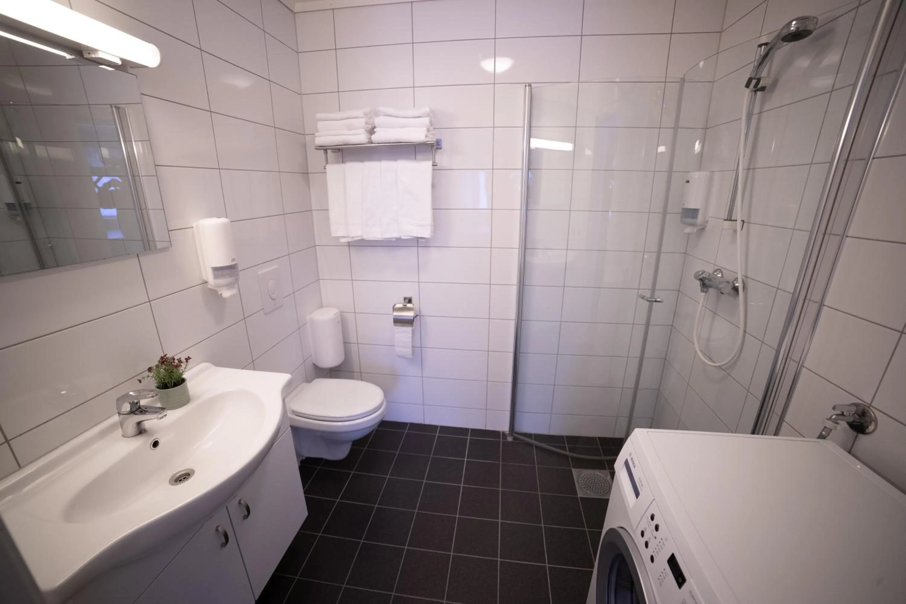 Shower in Førde Gjestehus og Camping