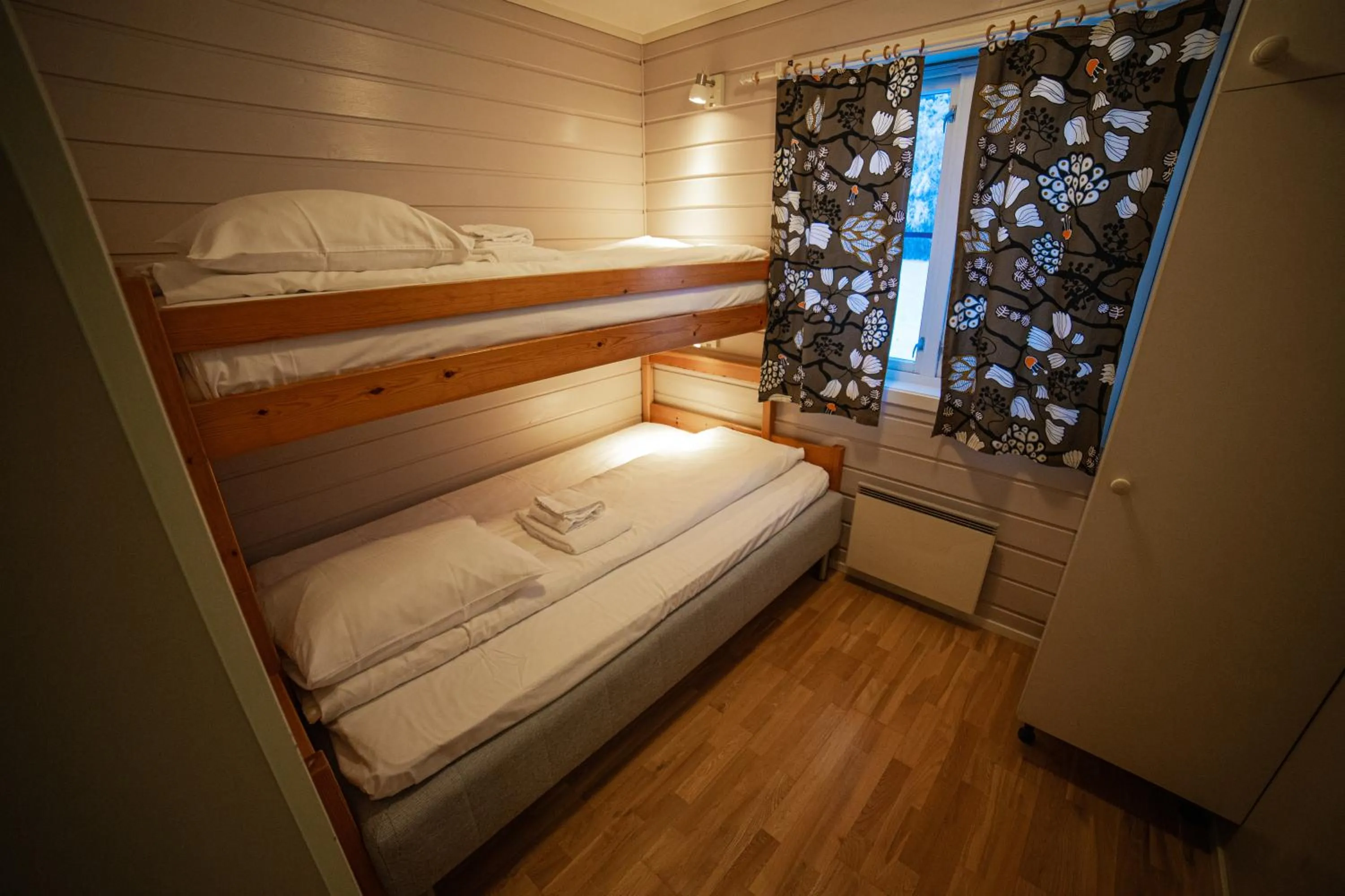 Bed in Førde Gjestehus og Camping