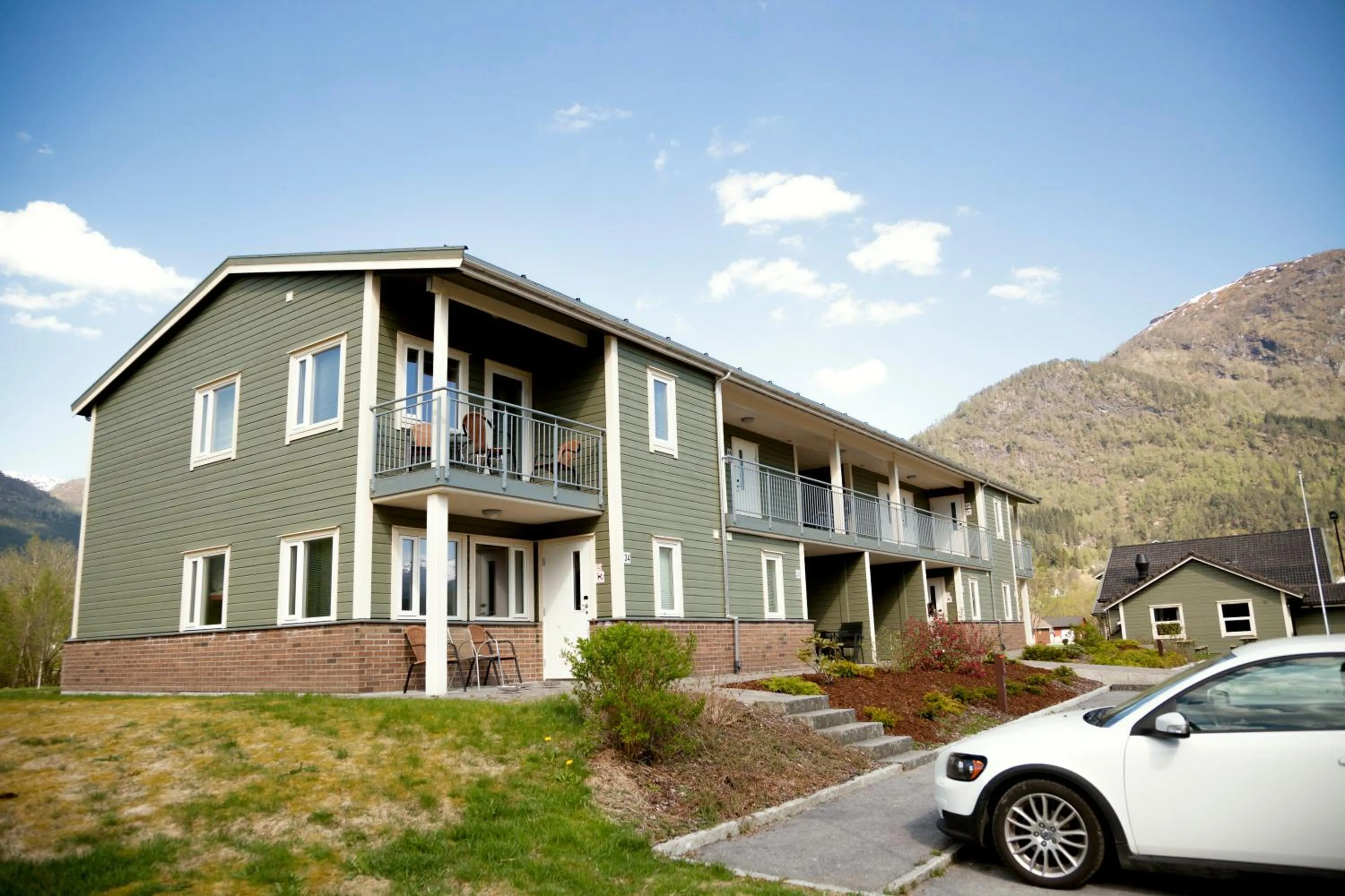 Property building in Førde Gjestehus og Camping