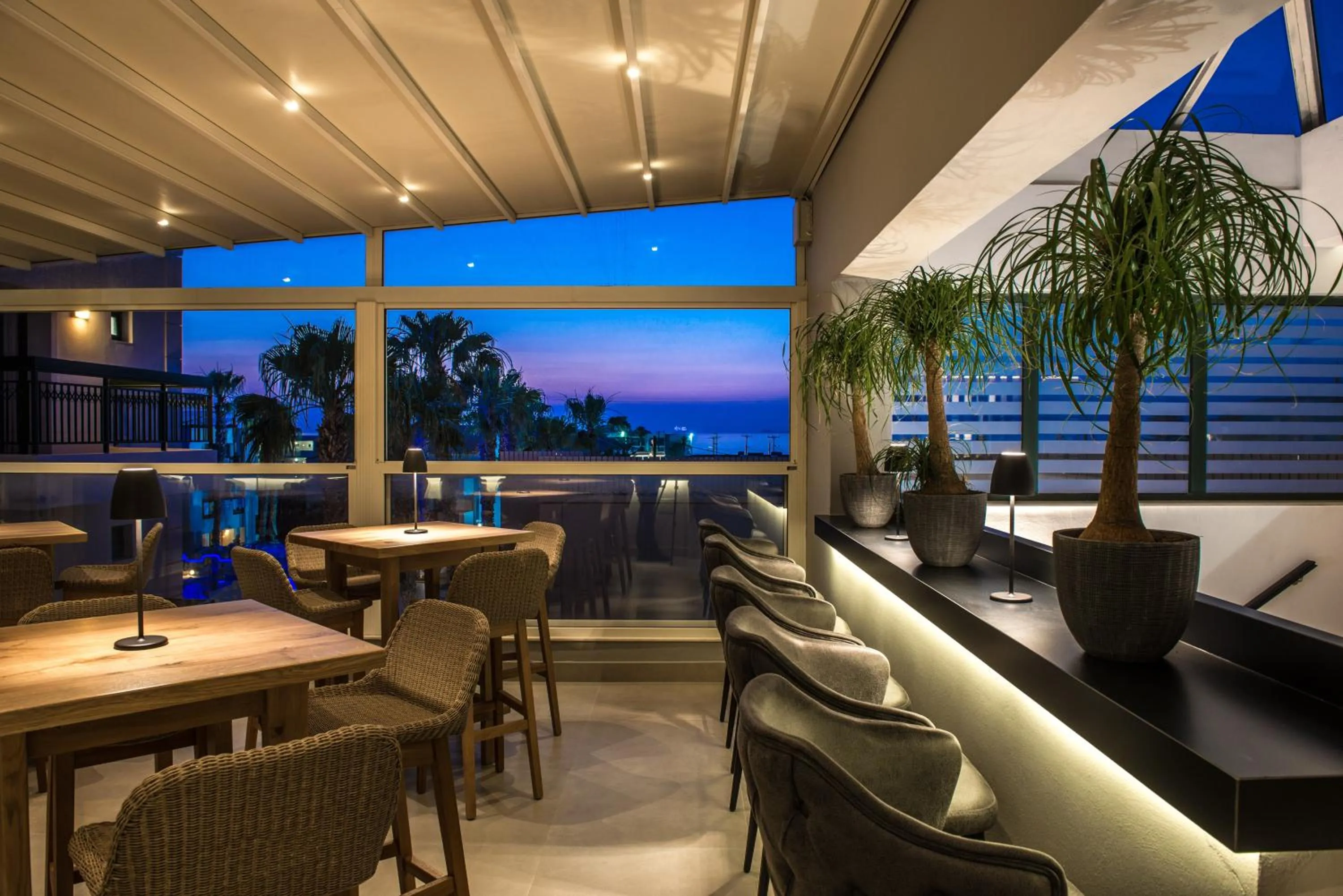 Lounge or bar in Gouves Waterpark Holiday Resort