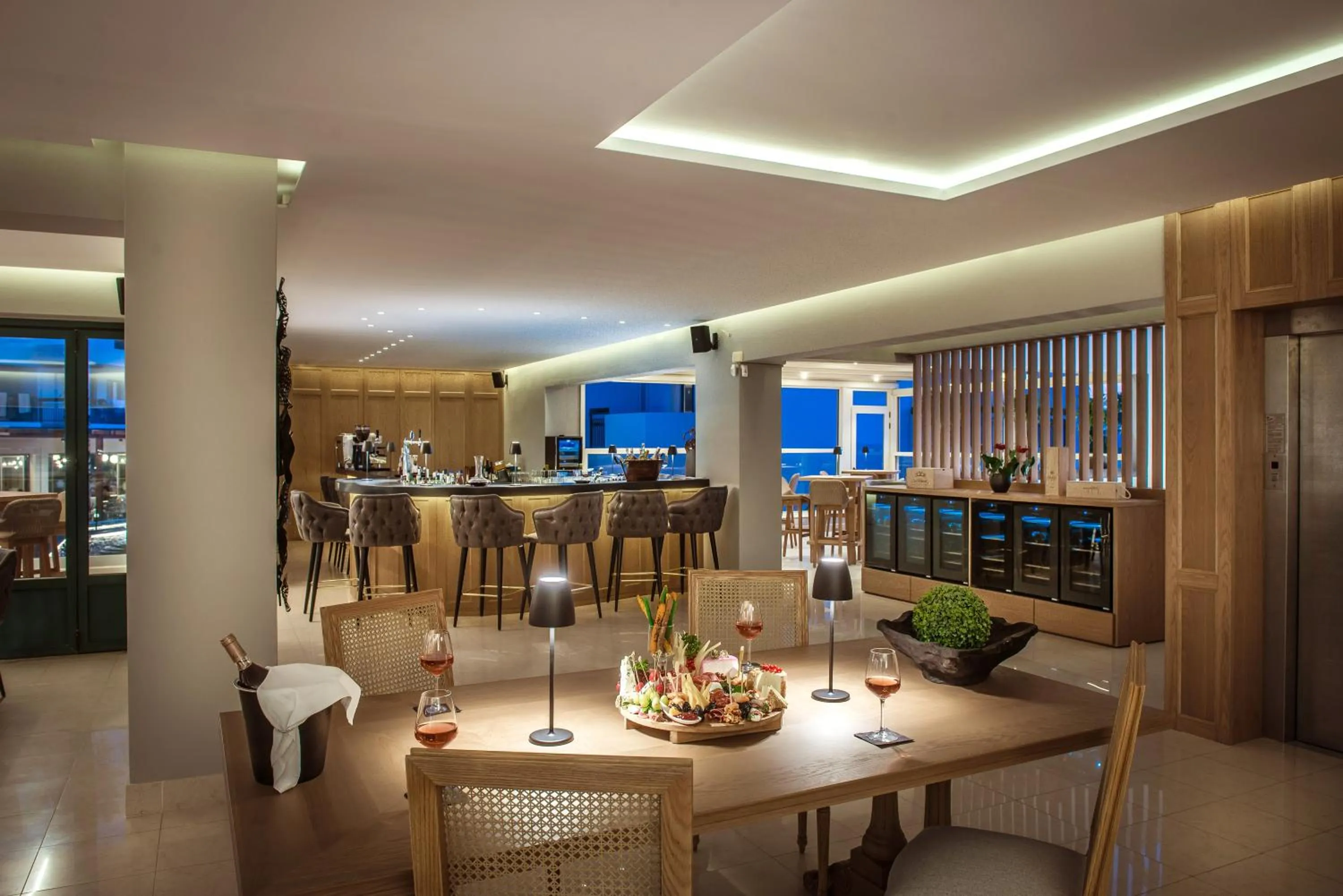 Alcoholic drinks in Gouves Waterpark Holiday Resort