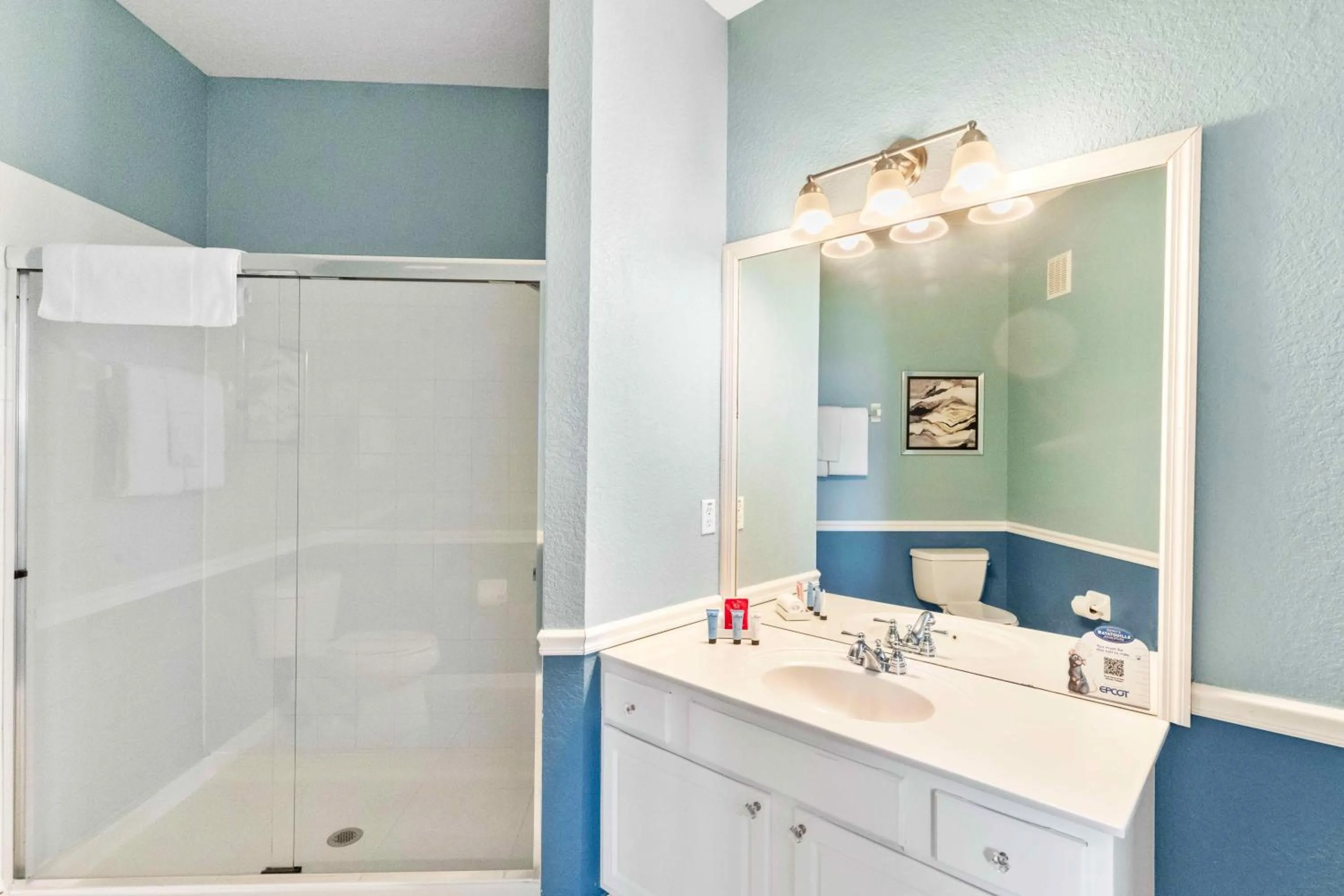 Modern Vista Cay Condo, near Universal Studios