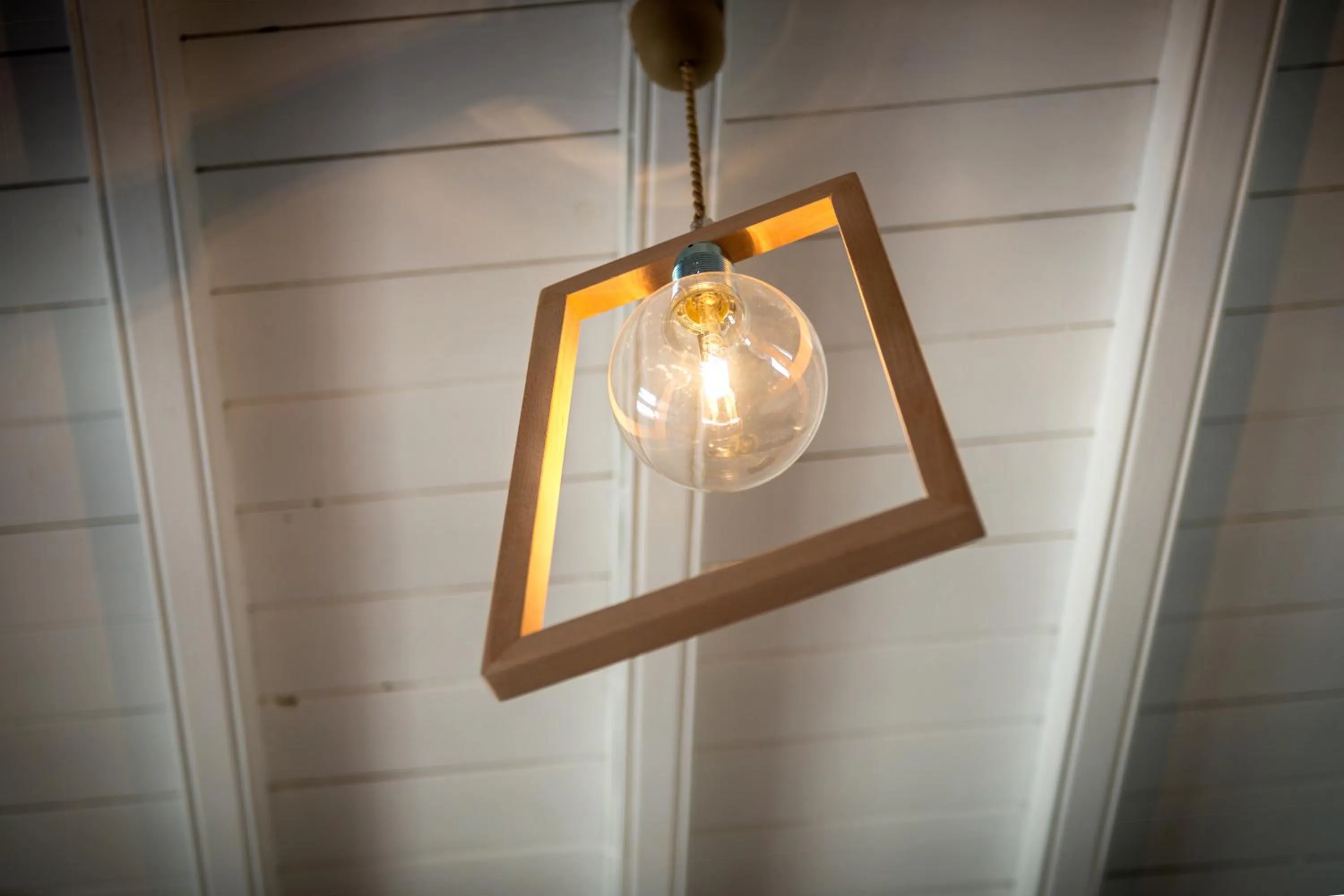 Day in Orpheas Rooms