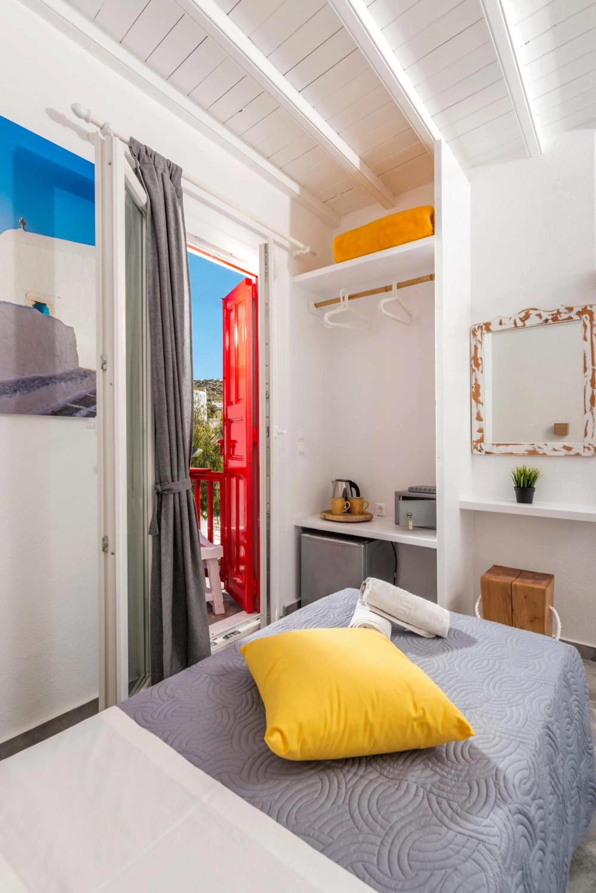 Decorative detail, Bed in Orpheas Rooms