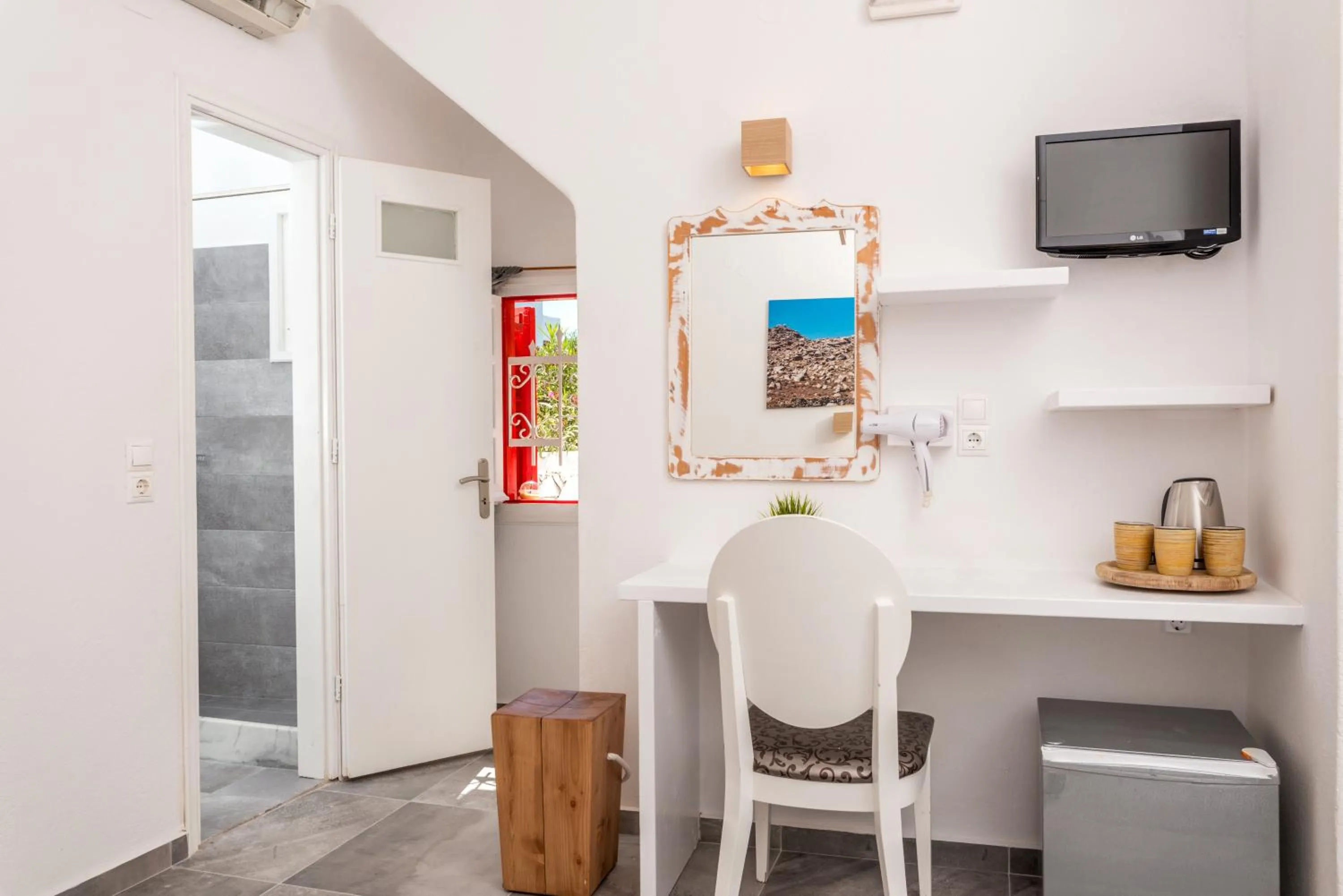 Other in Orpheas Rooms