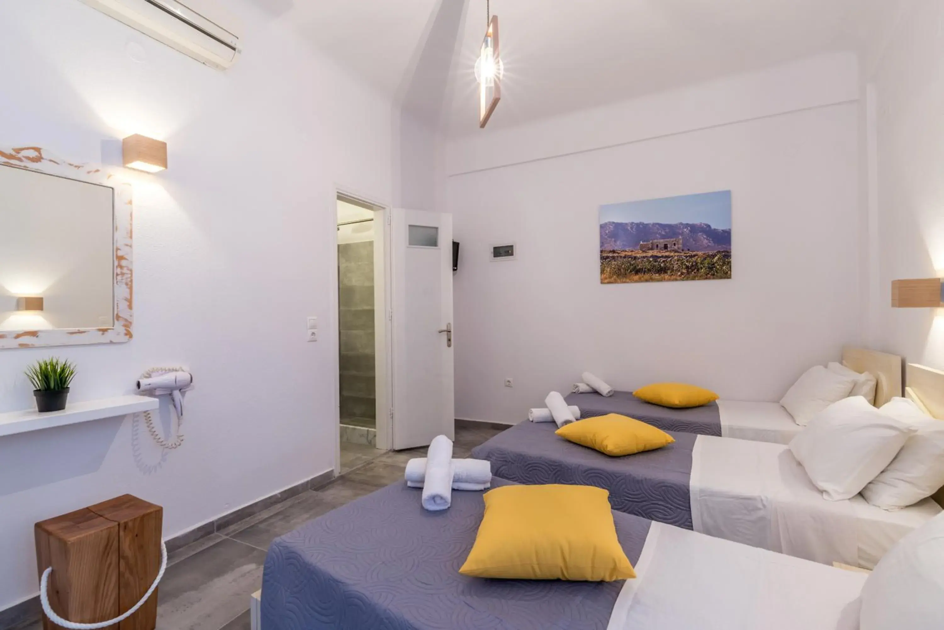 Triple Room - Ground Floor in Orpheas Rooms Triple Room - Ground Floor in Orpheas Rooms