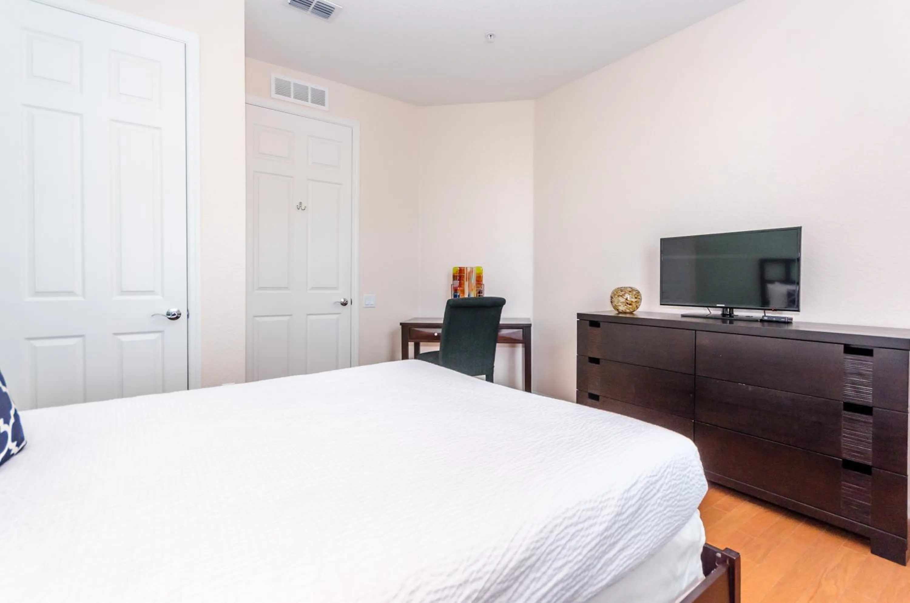 Other, Bed in Treasure Palace