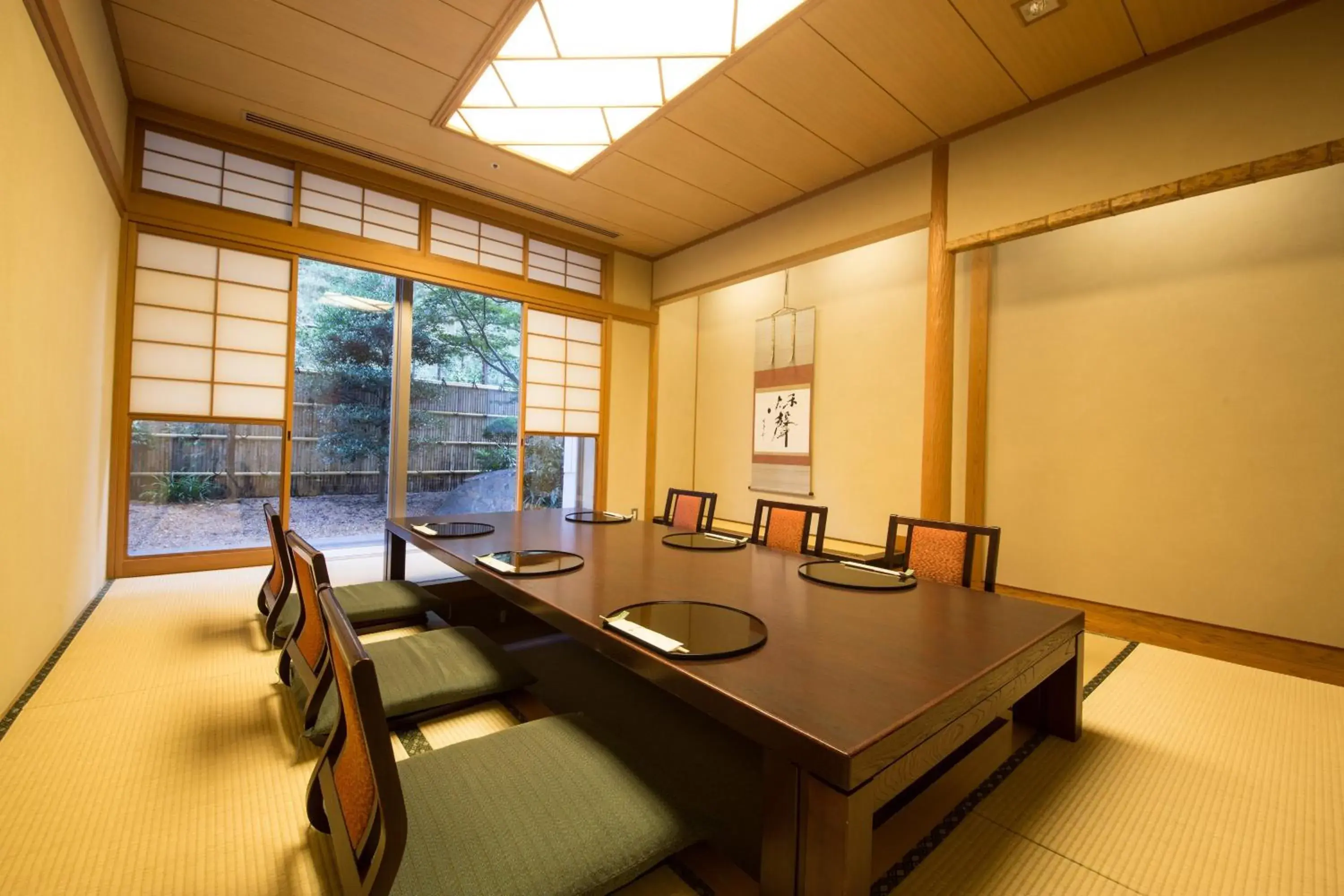 Restaurant/places to eat in ANA Crowne Plaza Yonago by IHG Restaurant/places to eat in ANA Crowne Plaza Yonago by IHG