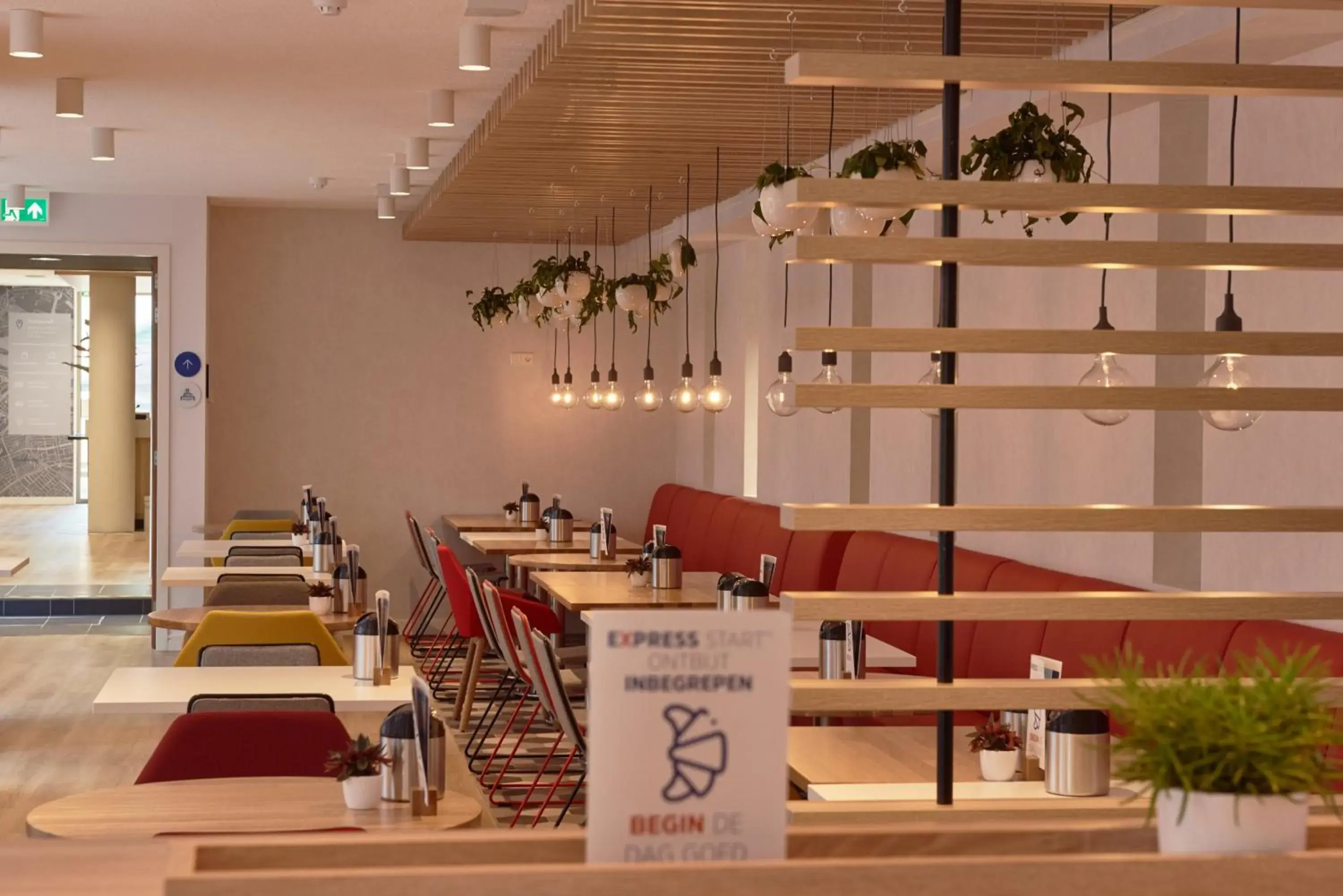 Breakfast in Holiday Inn Express Amsterdam - City Hall by IHG Breakfast in Holiday Inn Express Amsterdam - City Hall by IHG