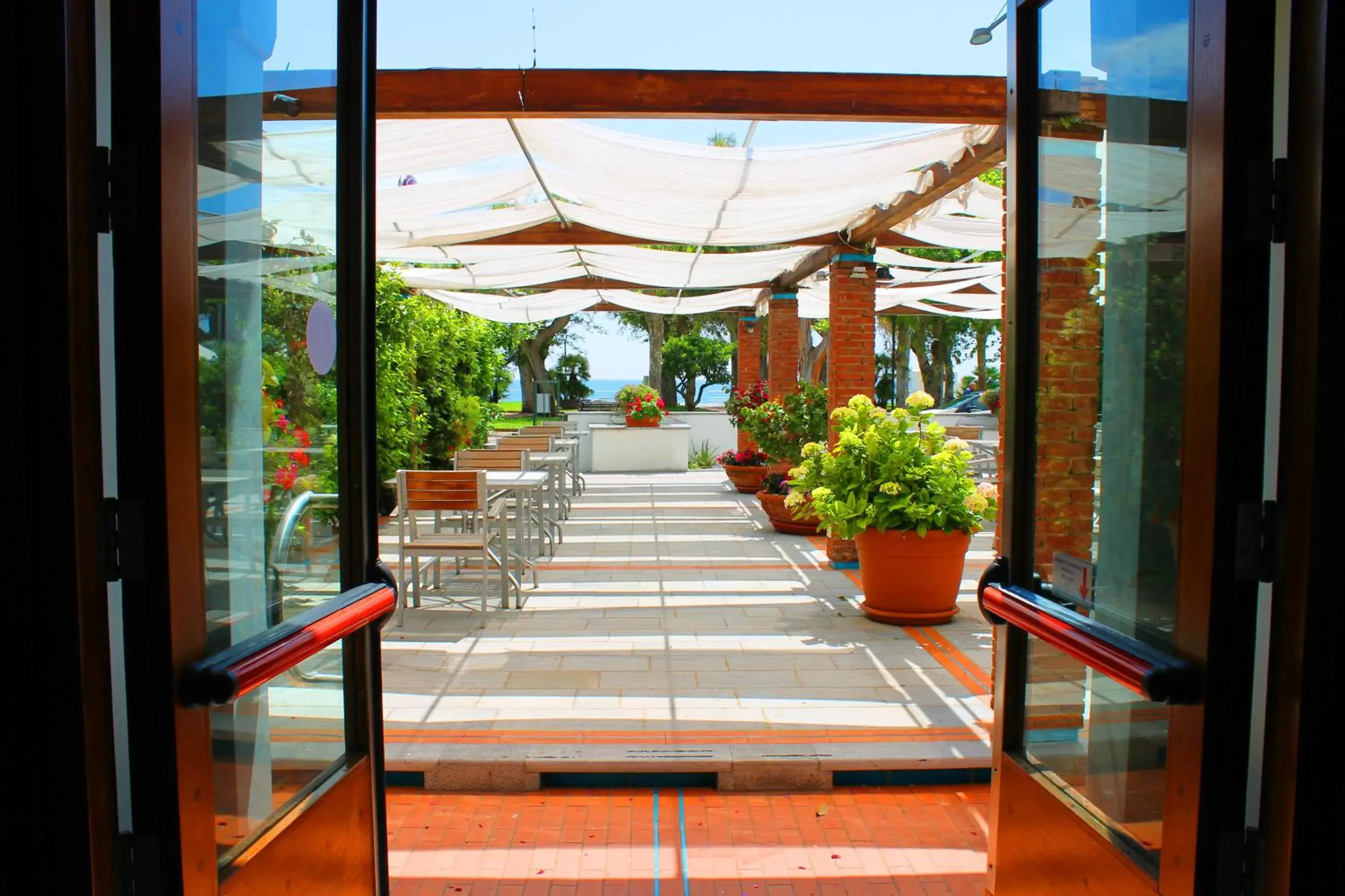 Property building in Hotel Pisacane Property building in Hotel Pisacane