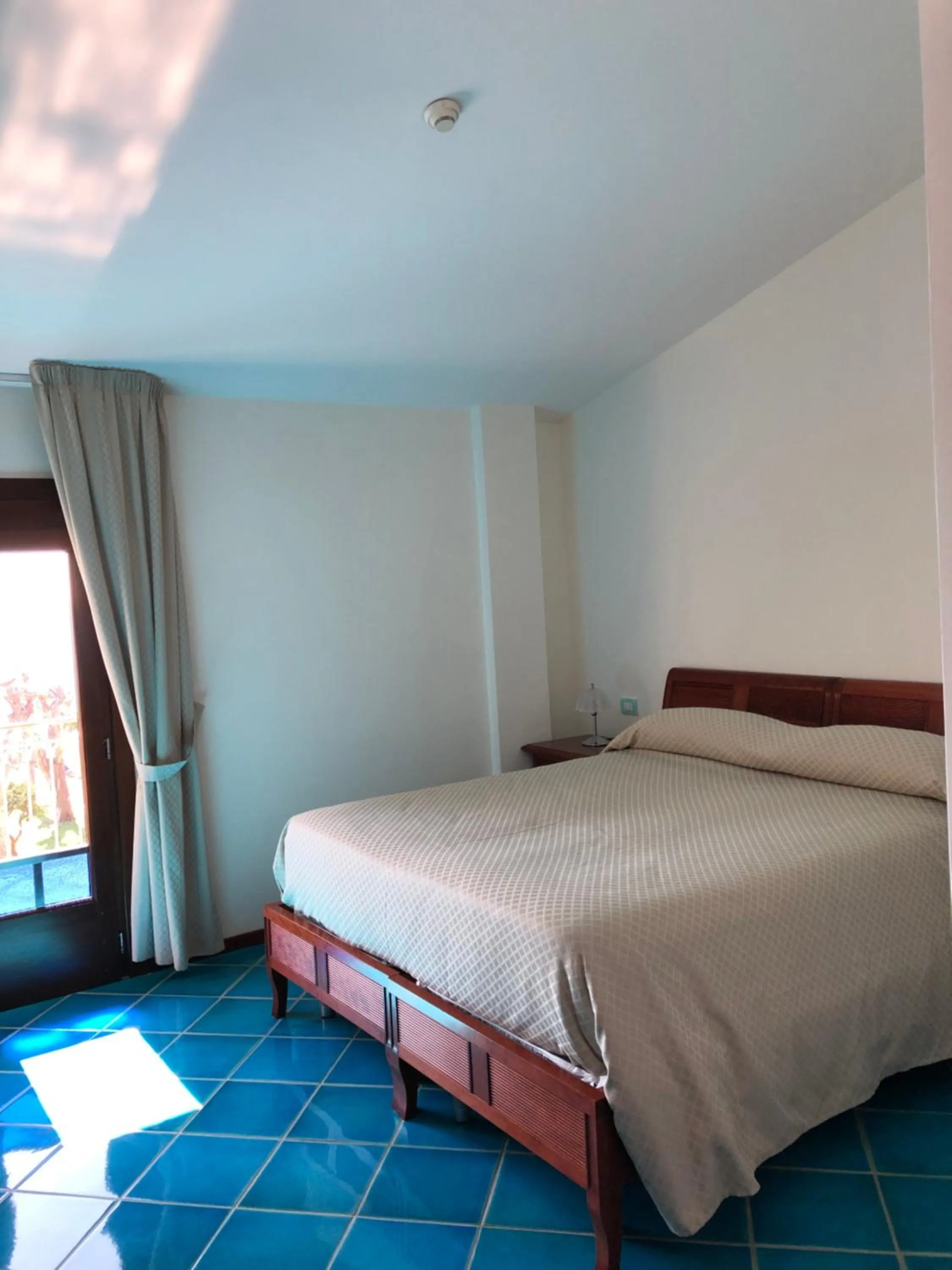 Bedroom, Bed in Hotel Pisacane